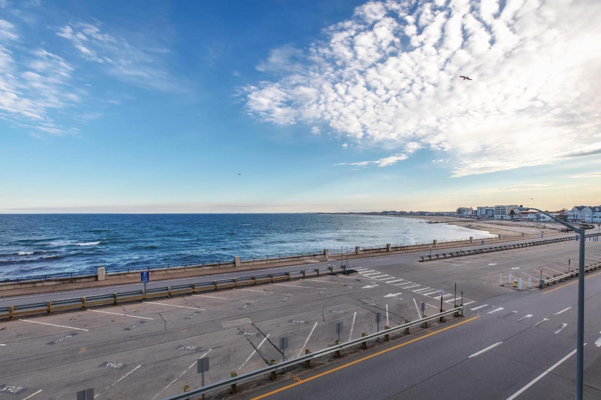 Atlantic Breeze Suites photo 37