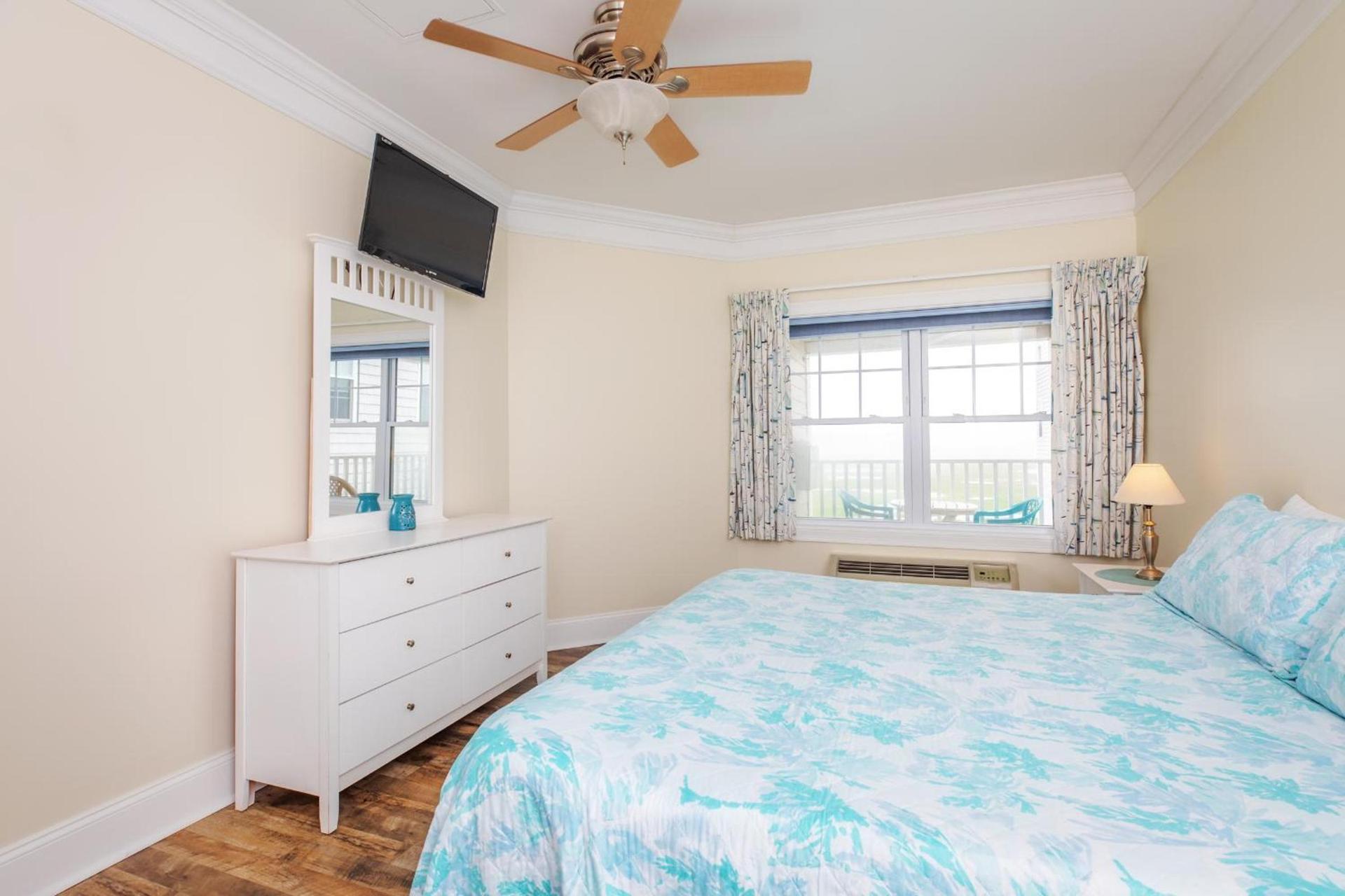Atlantic Breeze Suites photo 61
