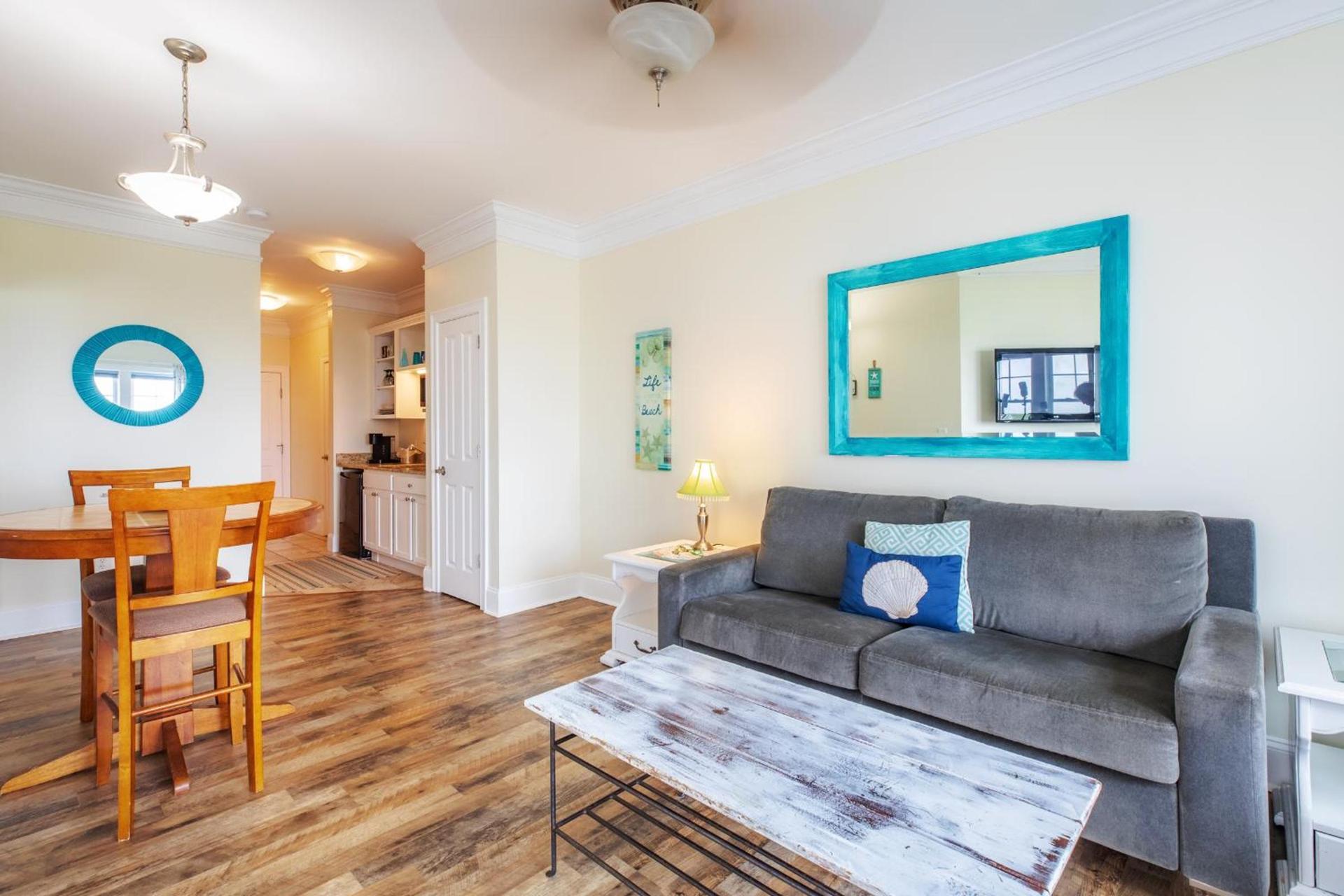 Atlantic Breeze Suites photo 63