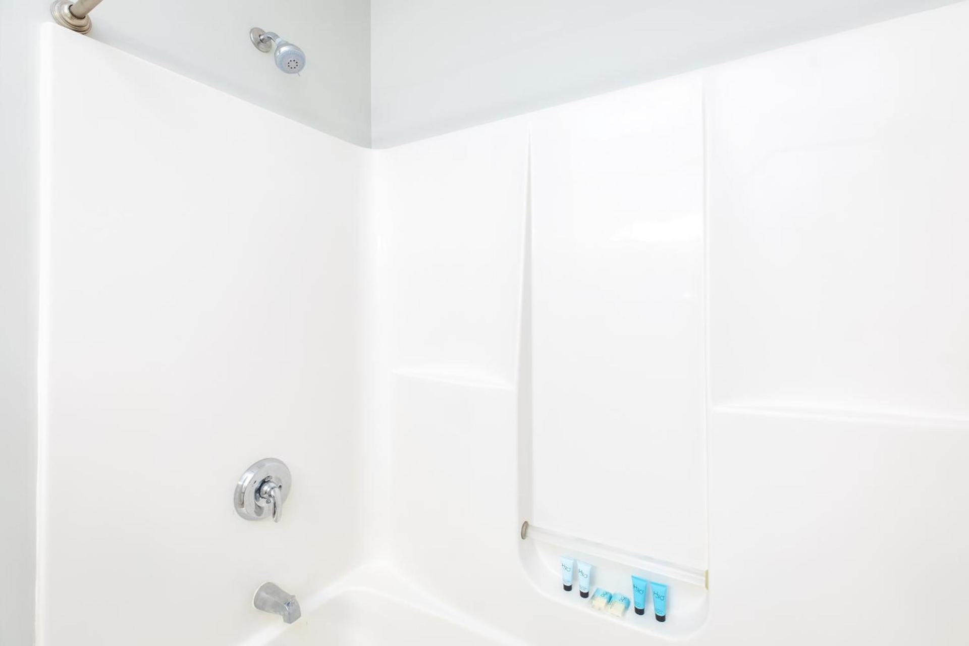 Atlantic Breeze Suites photo 77