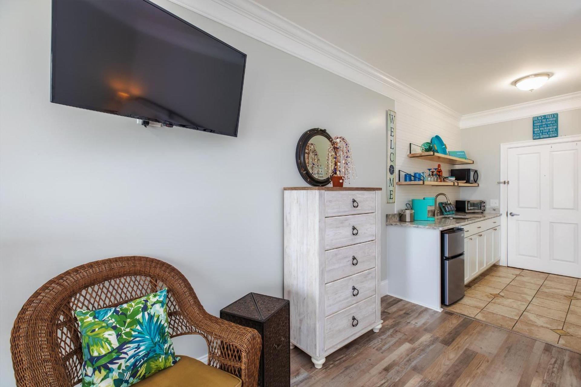 Atlantic Breeze Suites photo 74