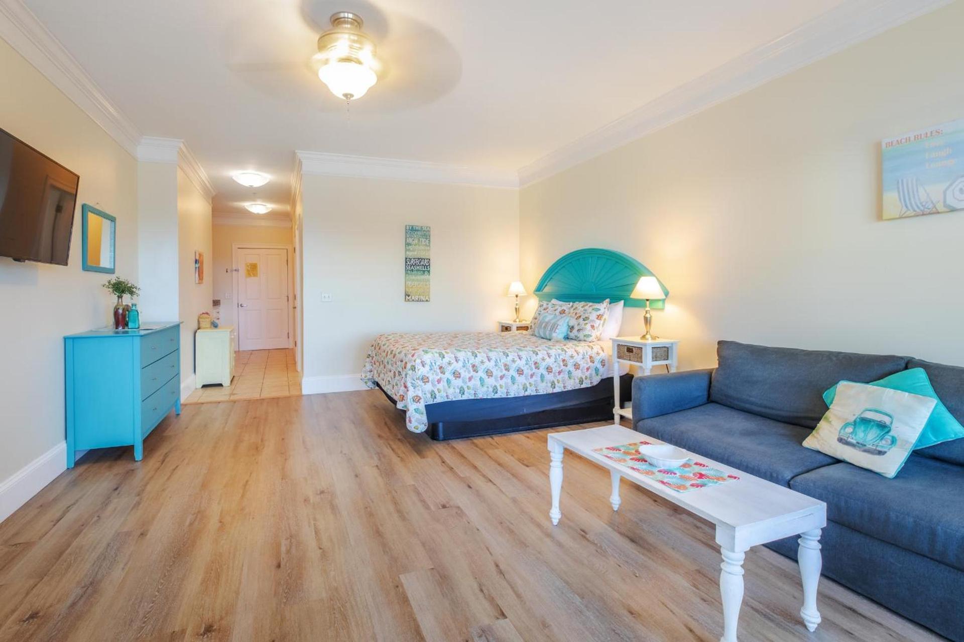 Atlantic Breeze Suites photo 80