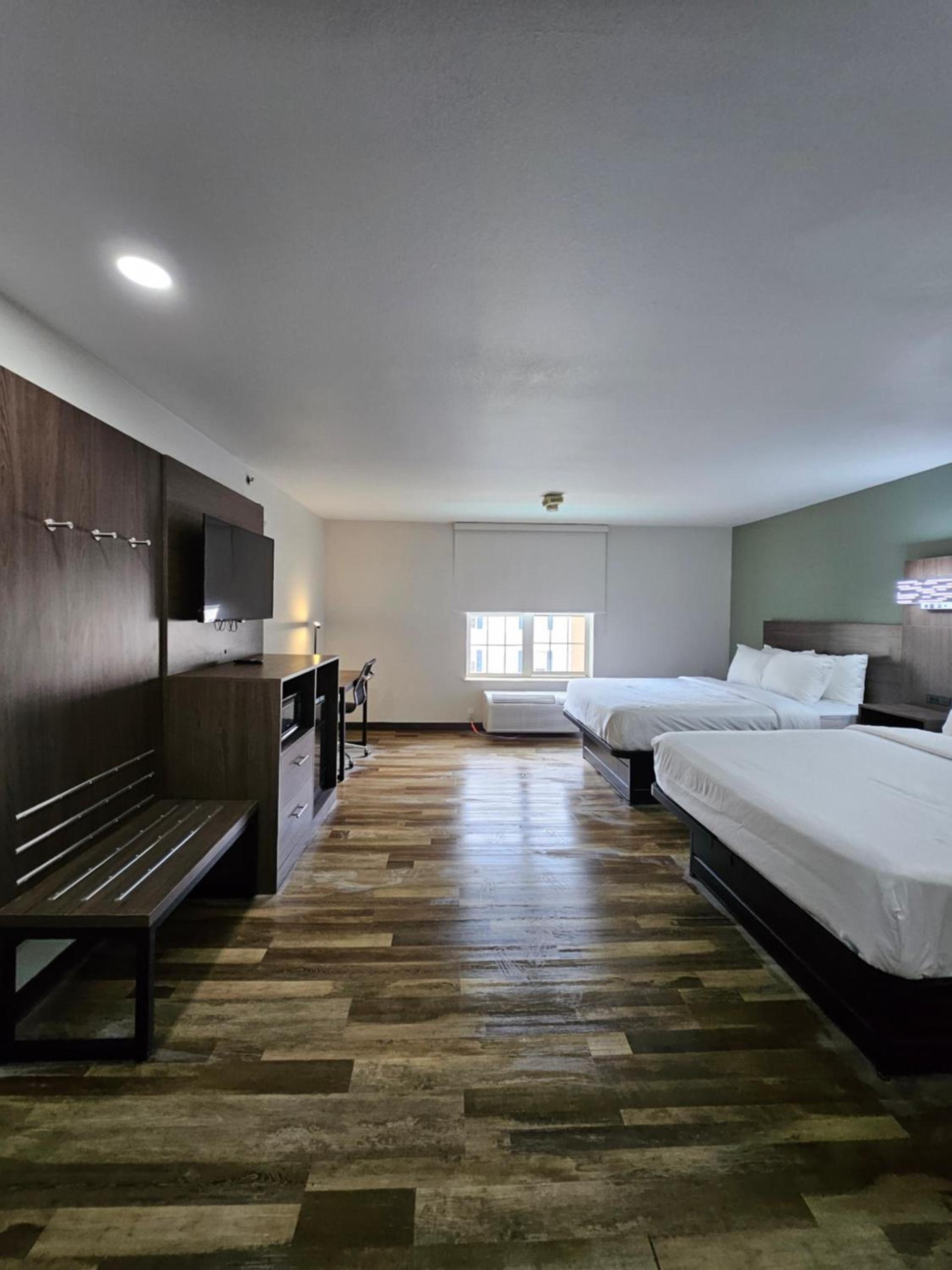 Quality Inn & Suites Columbia Harbison photo 10