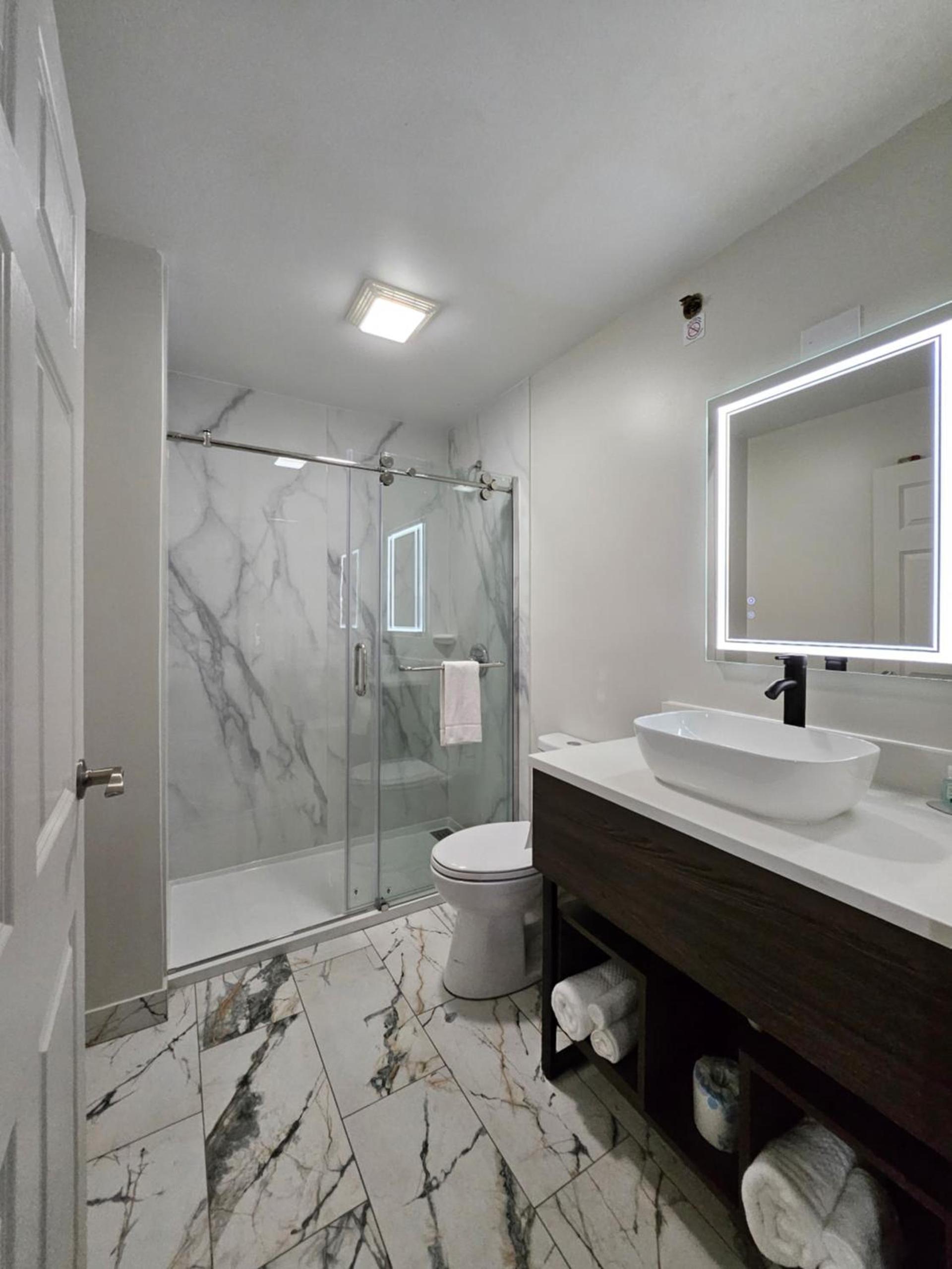 Quality Inn & Suites Columbia Harbison photo 12