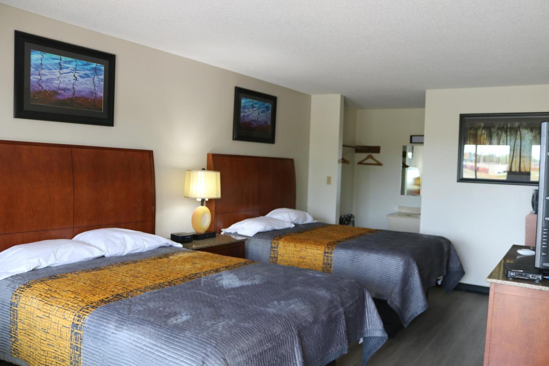 Budget Inn by Hotel O Greensville I 70 photo 11