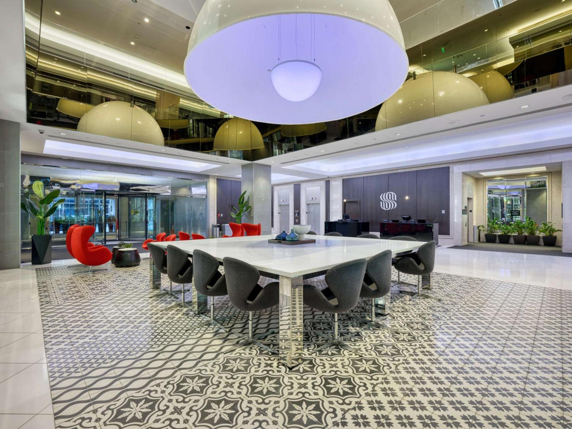 The Royal Sonesta Minneapolis Downtown photo 2
