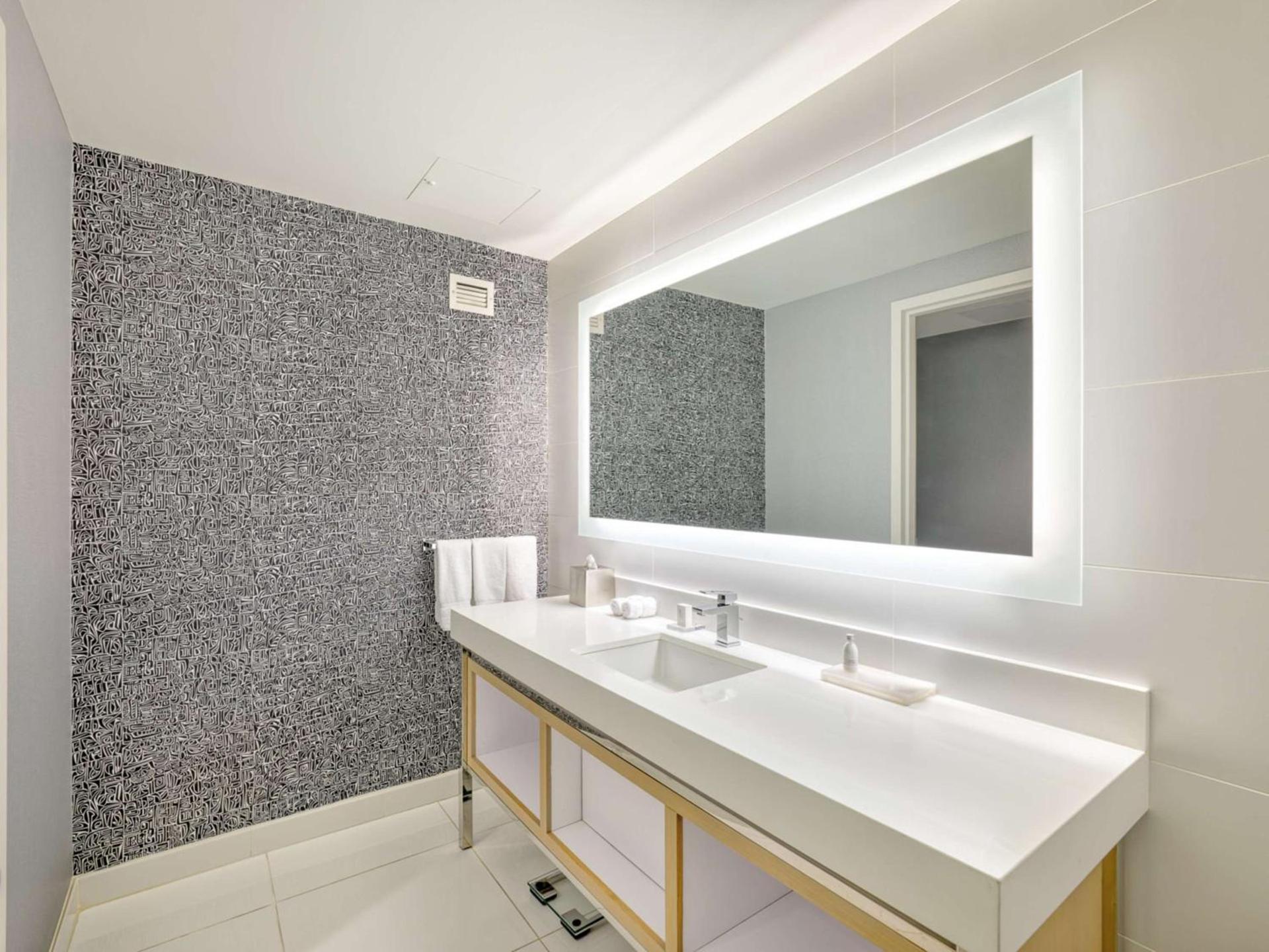 The Royal Sonesta Minneapolis Downtown photo 83