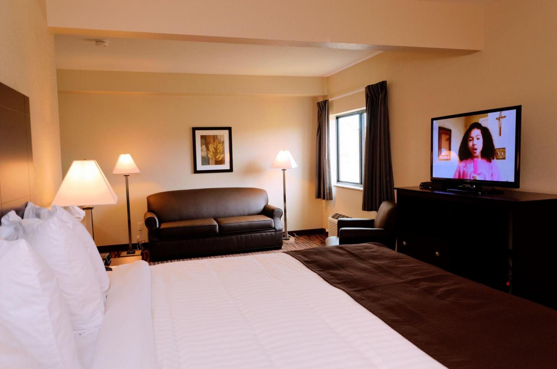 Cobblestone Inn & Suites - Holstein photo 39
