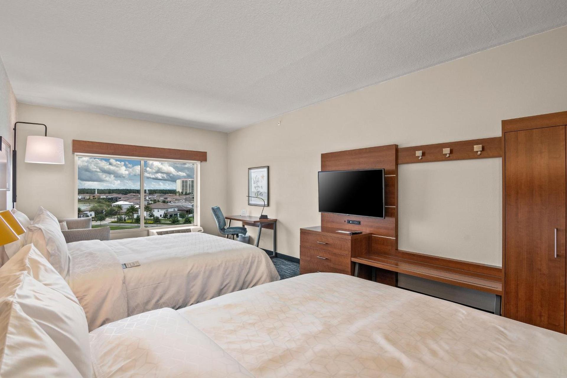 Holiday Inn Express & Suites Orlando- Lake Buena Vista by IHG photo 20