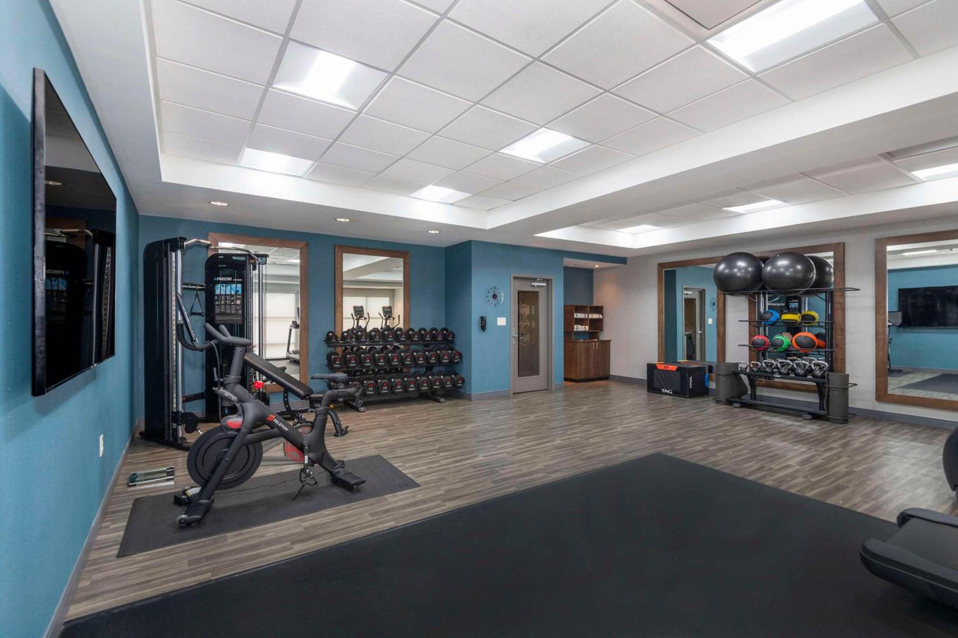 Hampton Inn & Suites Burlington photo 10