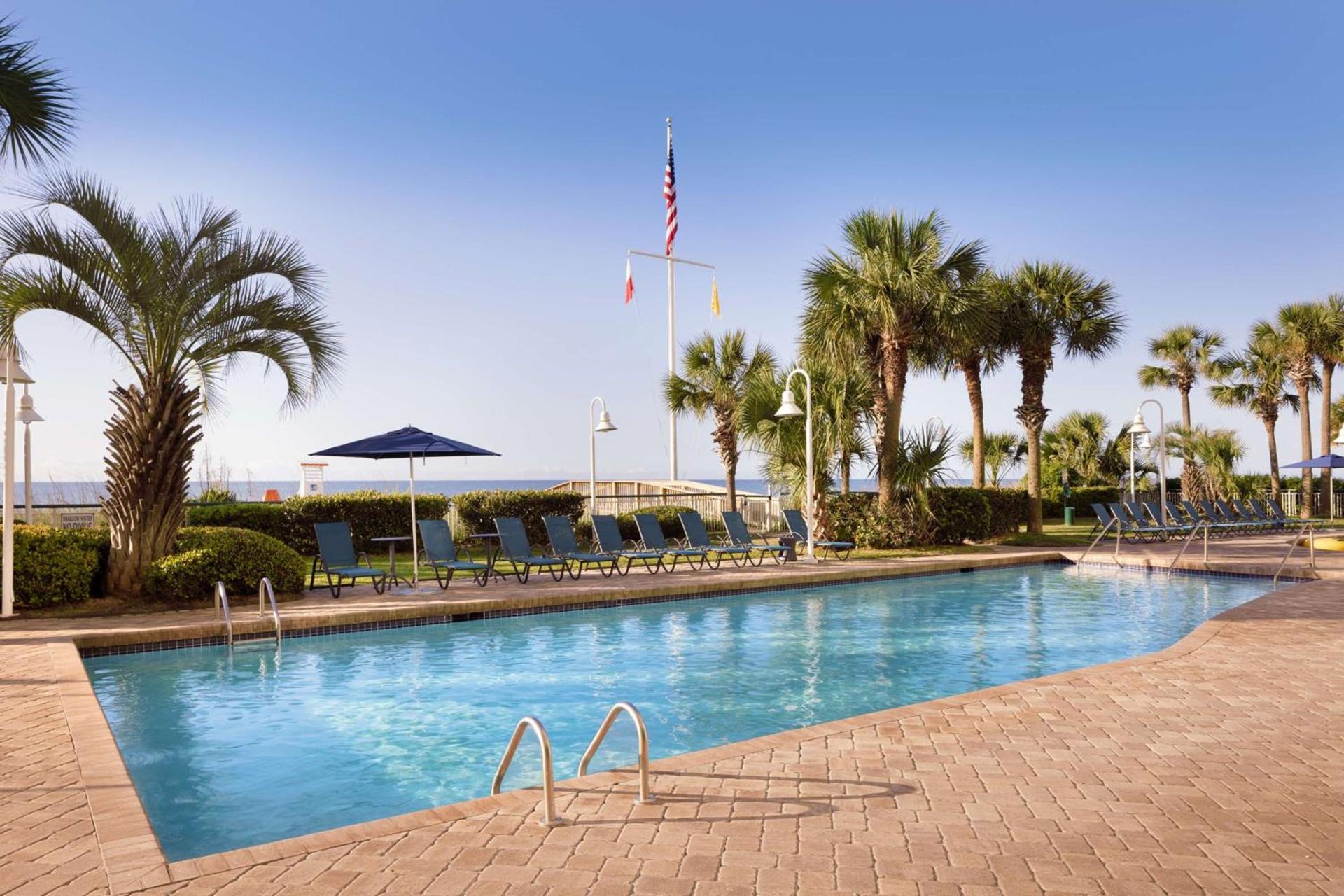 Hampton Inn & Suites Myrtle Beach Oceanfront photo 11