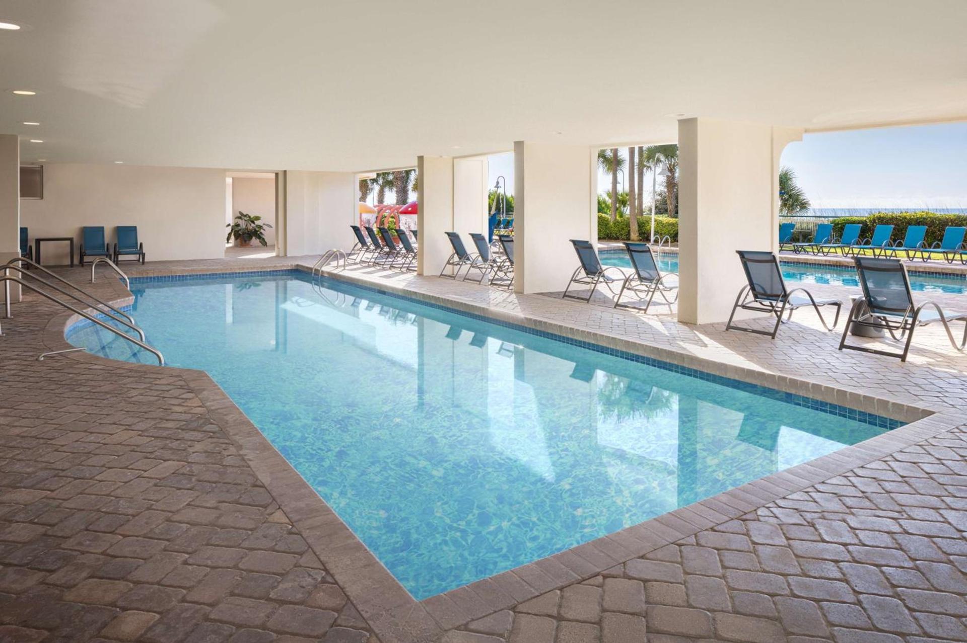 Hampton Inn & Suites Myrtle Beach Oceanfront photo 10