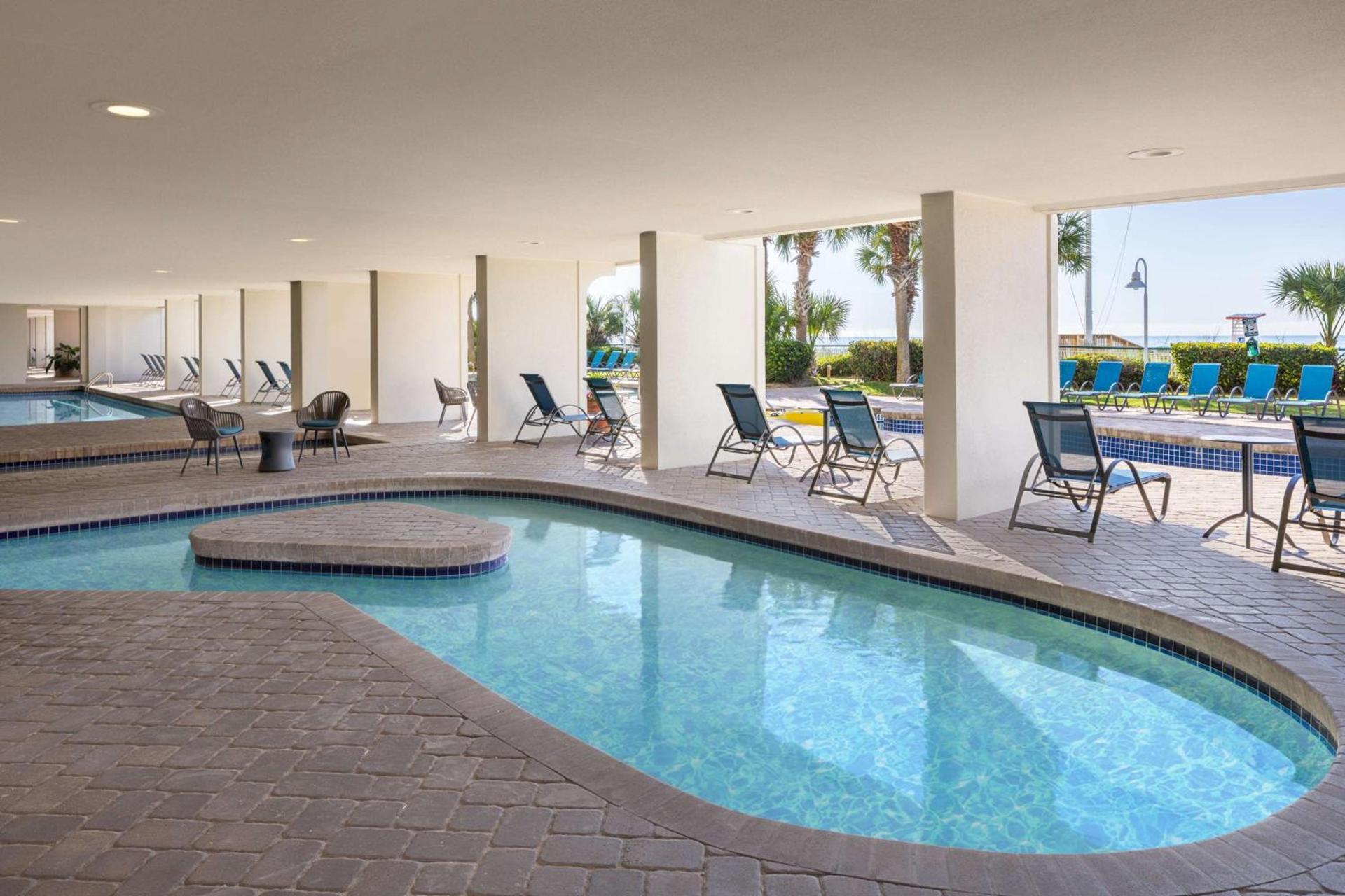 Hampton Inn & Suites Myrtle Beach Oceanfront photo 18