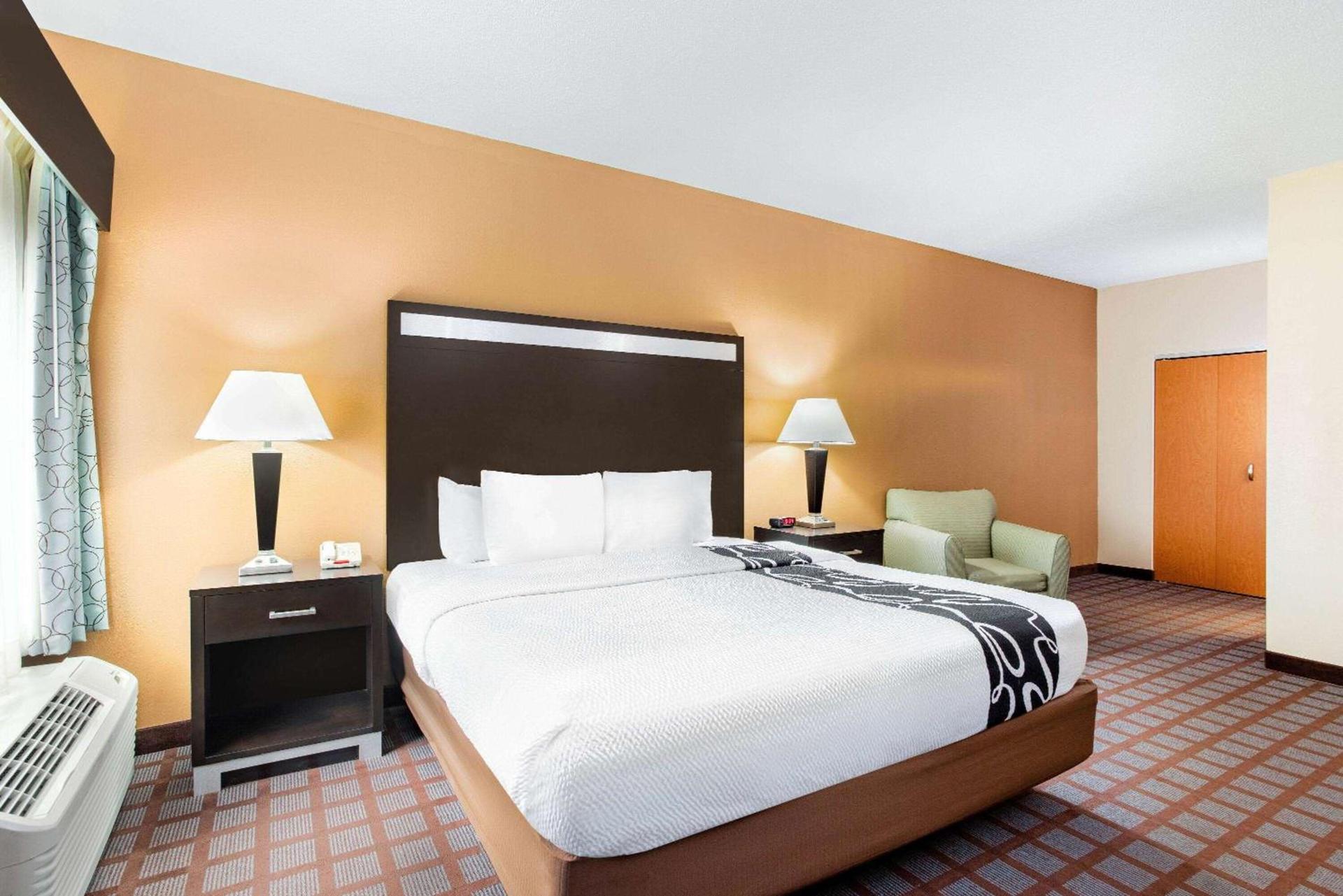 Spark by Hilton Plainfield Indianapolis Airport photo 17