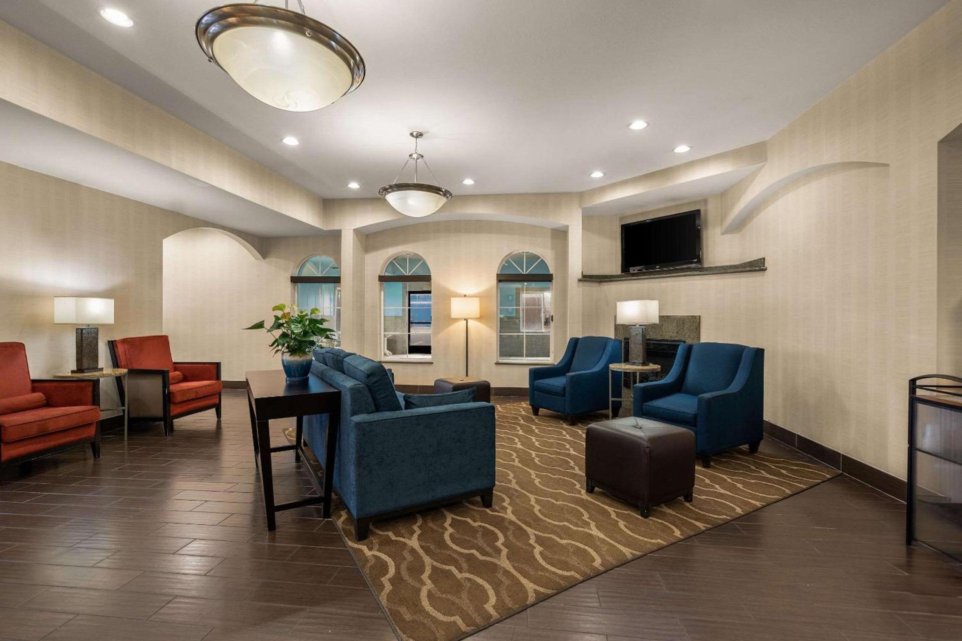 Comfort Inn Ogden near Event Center photo 4