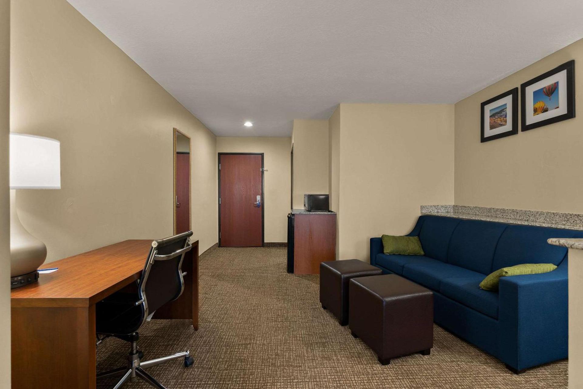Comfort Inn Ogden near Event Center photo 18