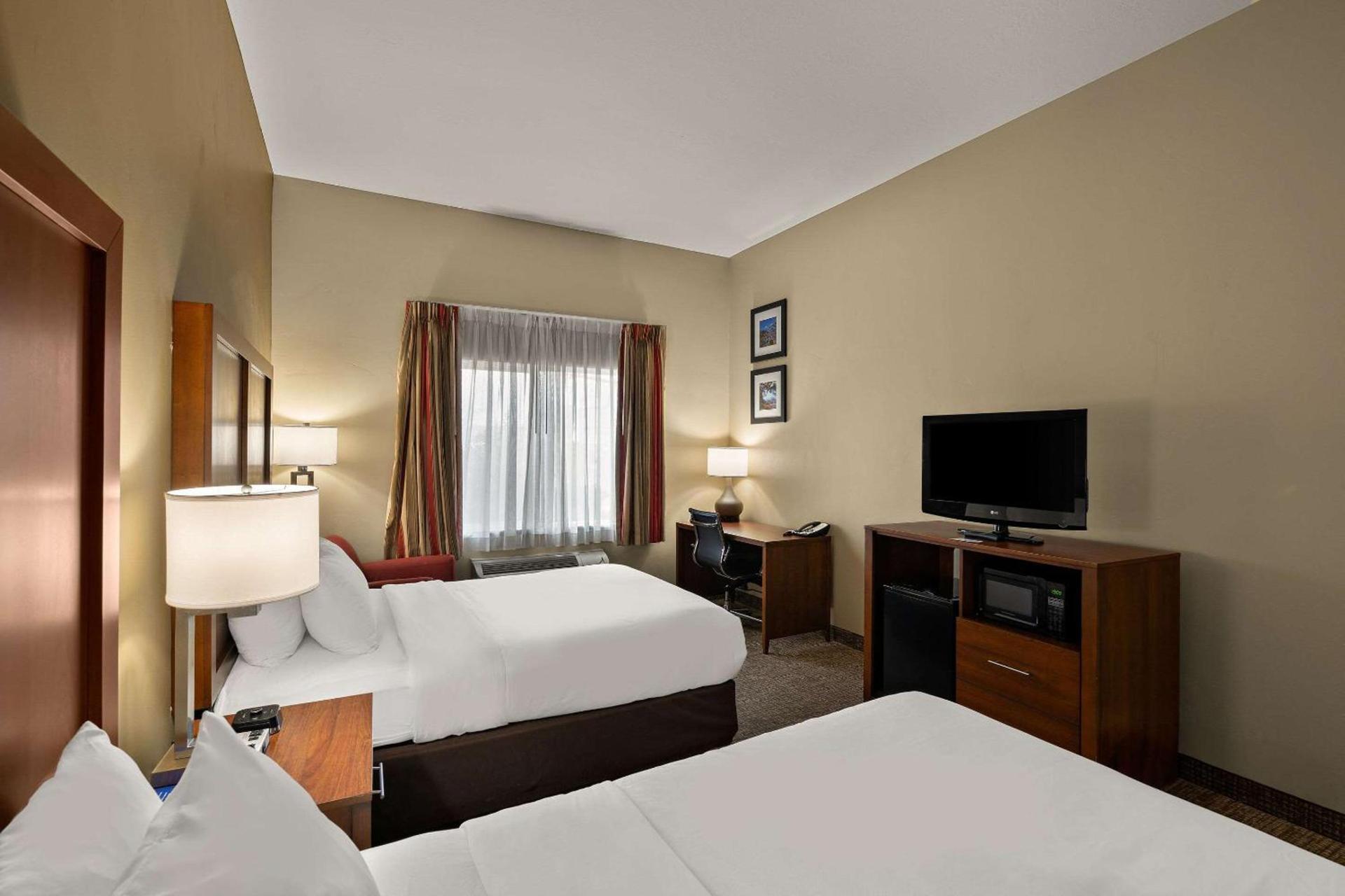 Comfort Inn Ogden near Event Center photo 22