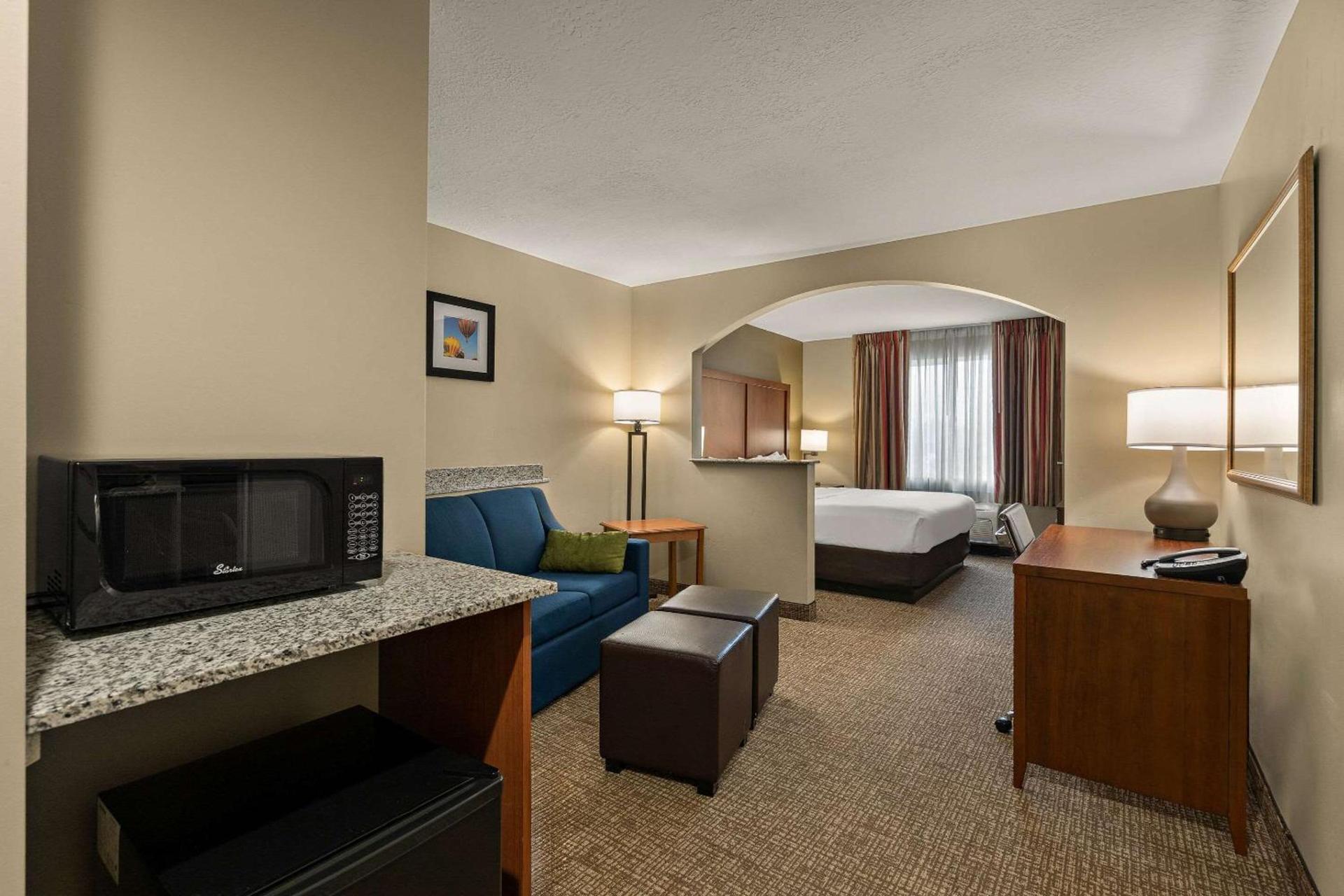 Comfort Inn Ogden near Event Center photo 26