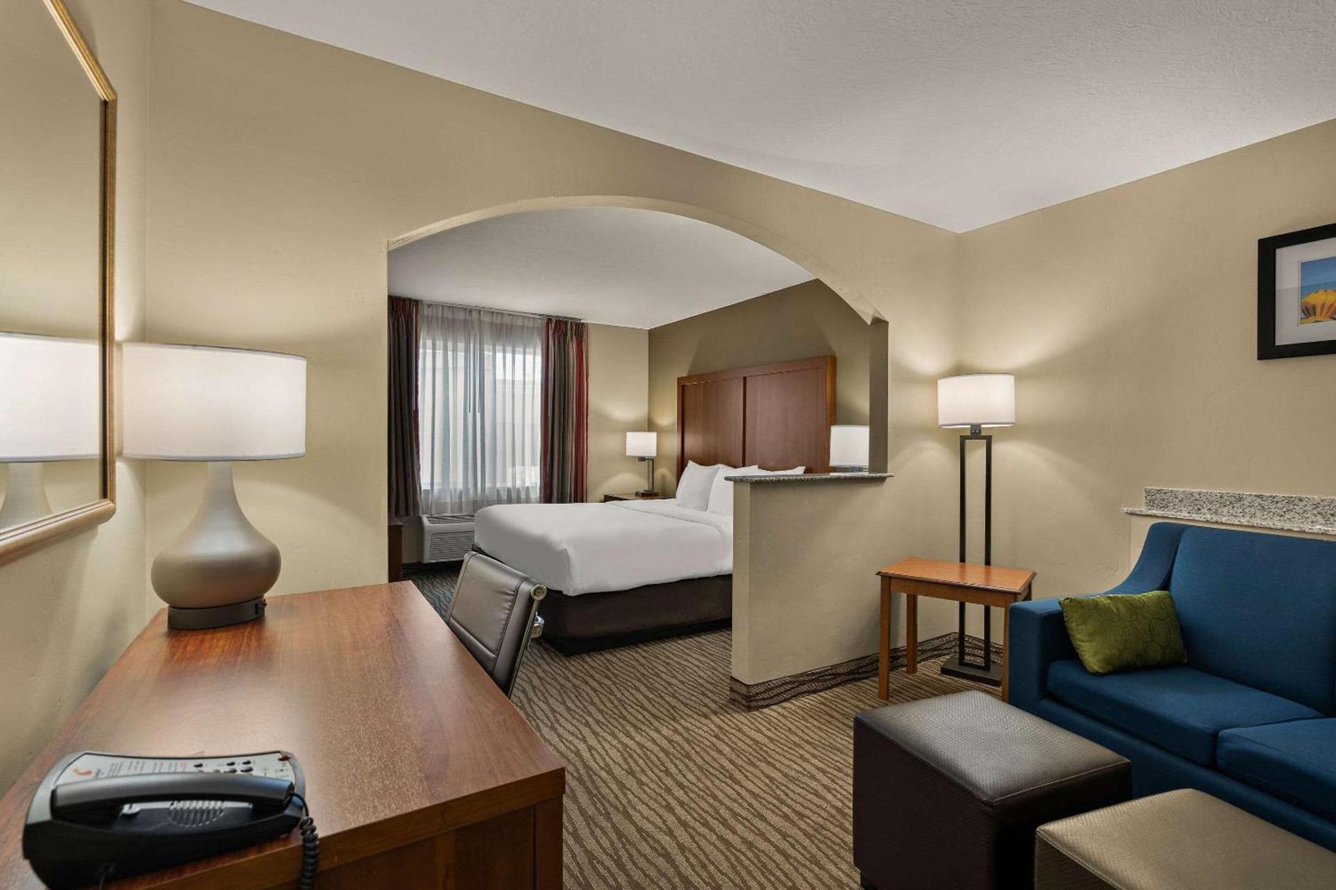 Comfort Inn Ogden near Event Center photo 29