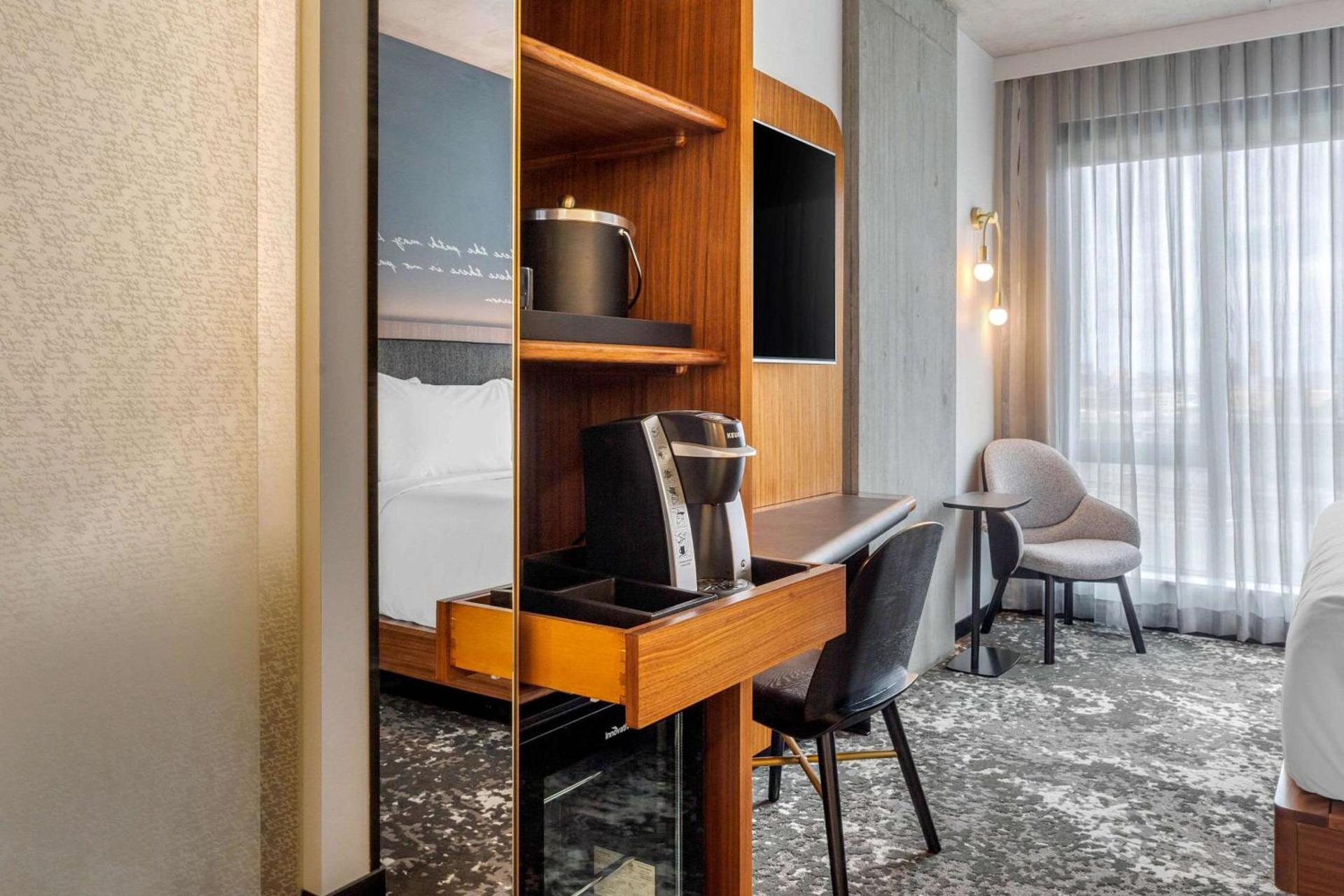 Cambria Hotel Boston Downtown - Seaport photo 8