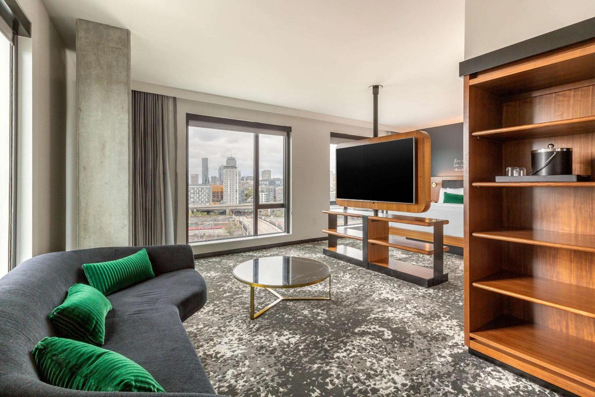 Cambria Hotel Boston Downtown - Seaport photo 24