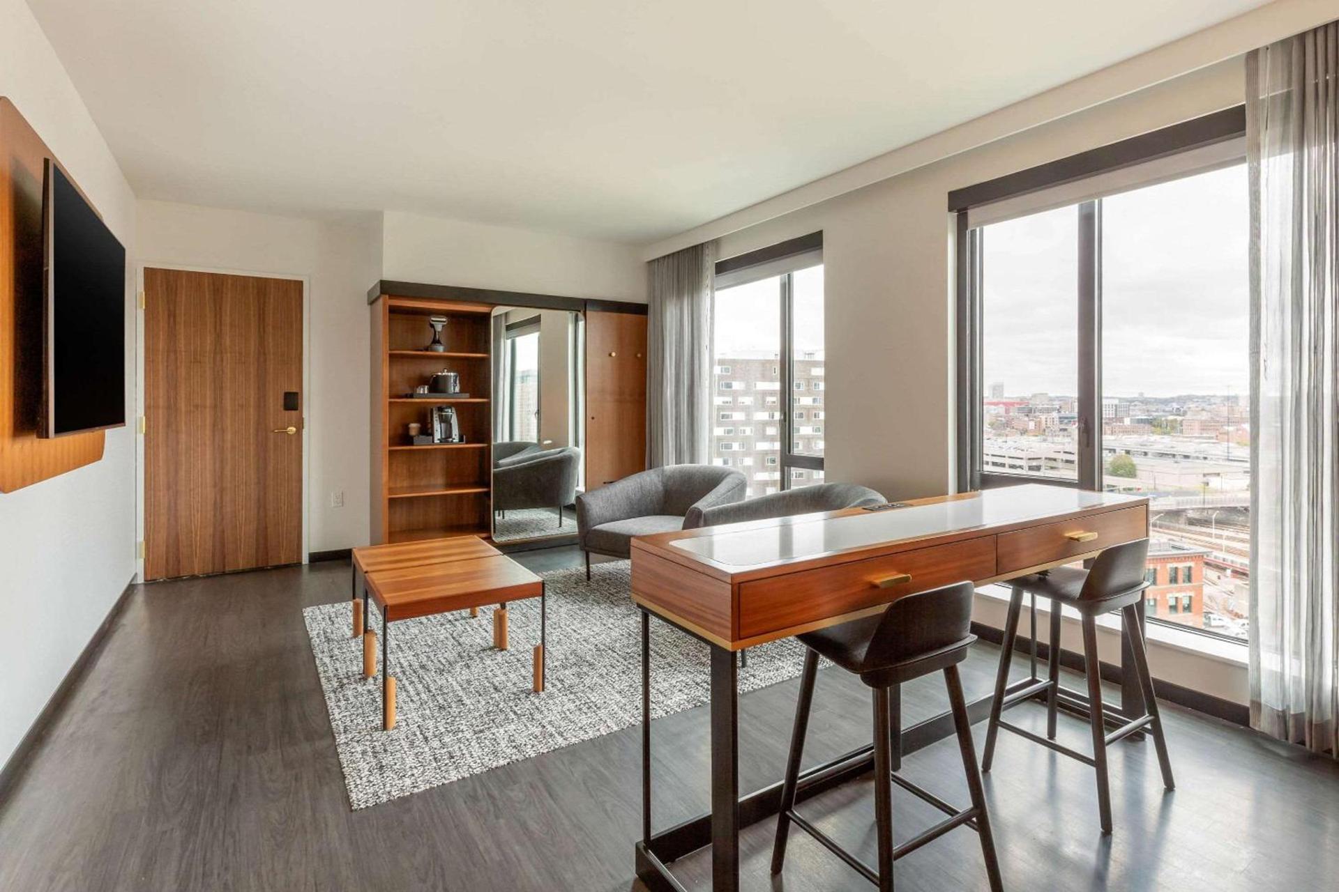 Cambria Hotel Boston Downtown - Seaport photo 29