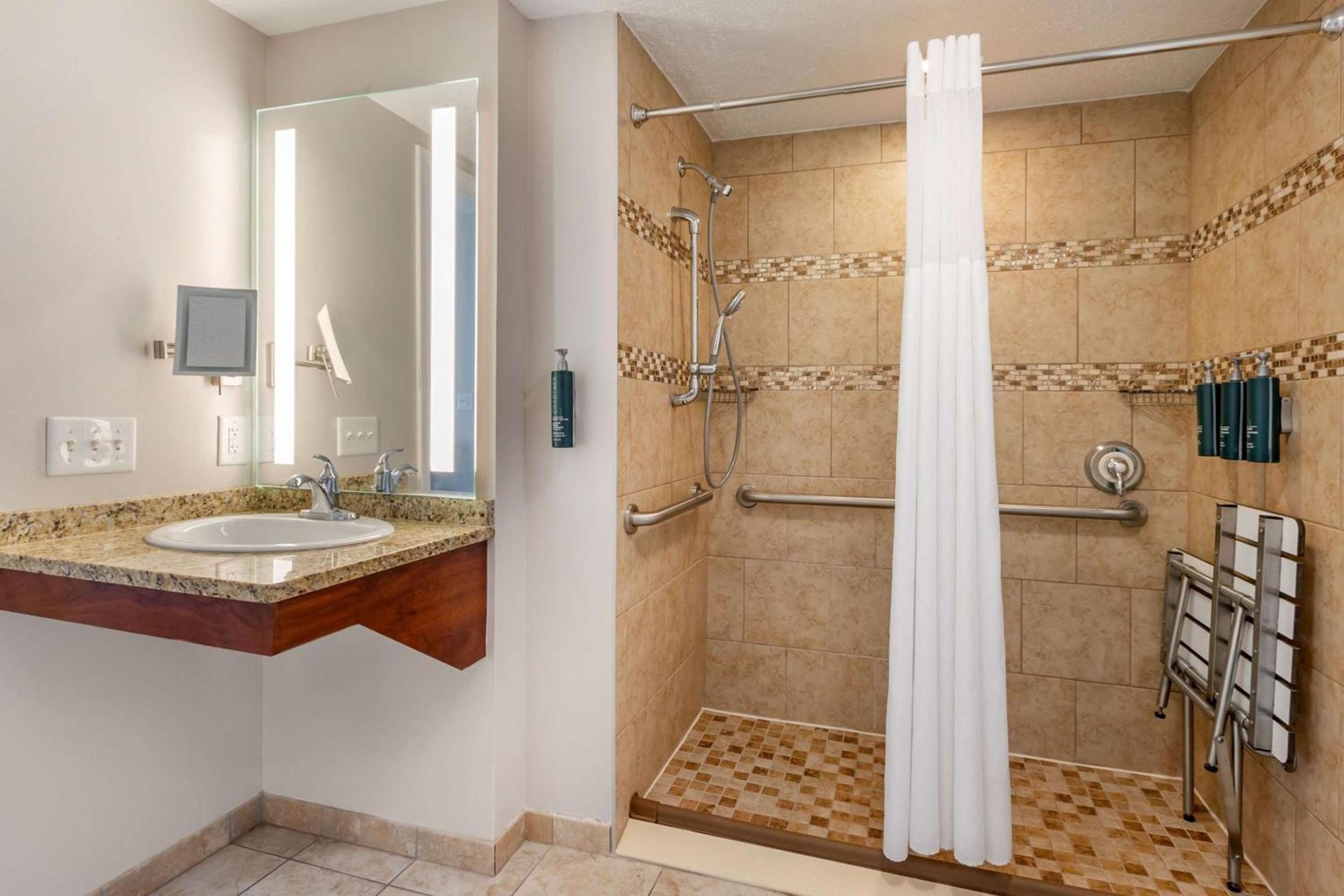Hilton Grand Vacations Club Anderson Ocean Myrtle Beach photo 11