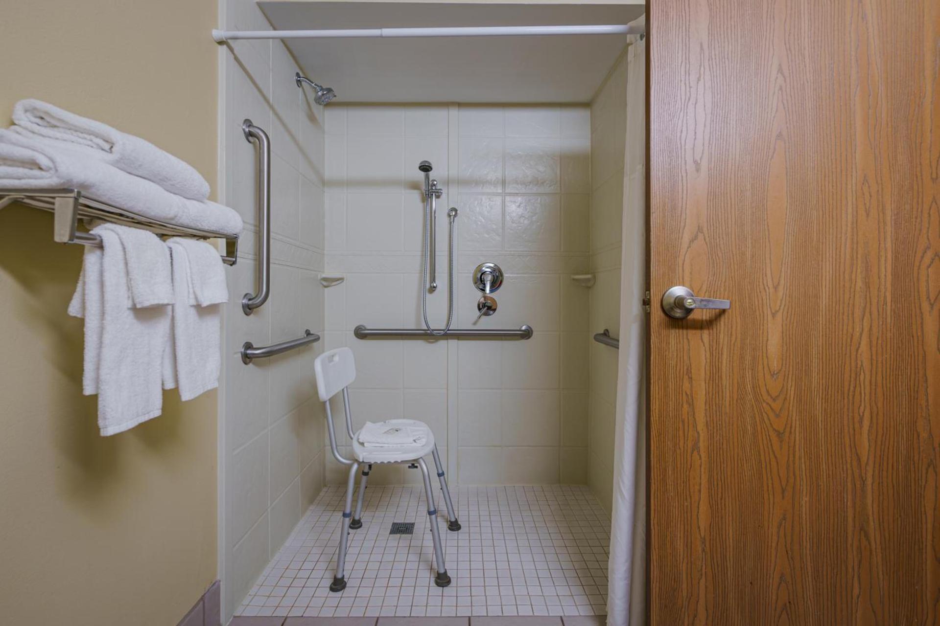 Quality Inn I-75 West Chester-North Cincinnati photo 53