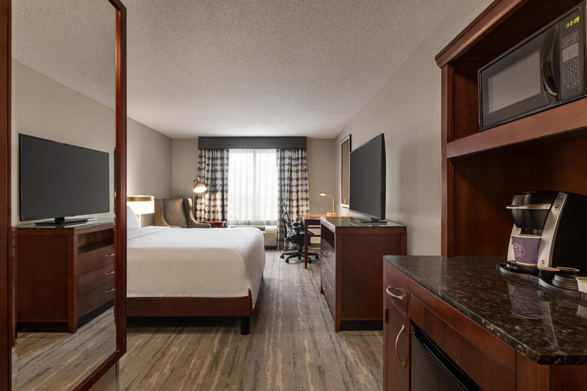 Hilton Garden Inn Fort Myers Airport/FGCU photo 21