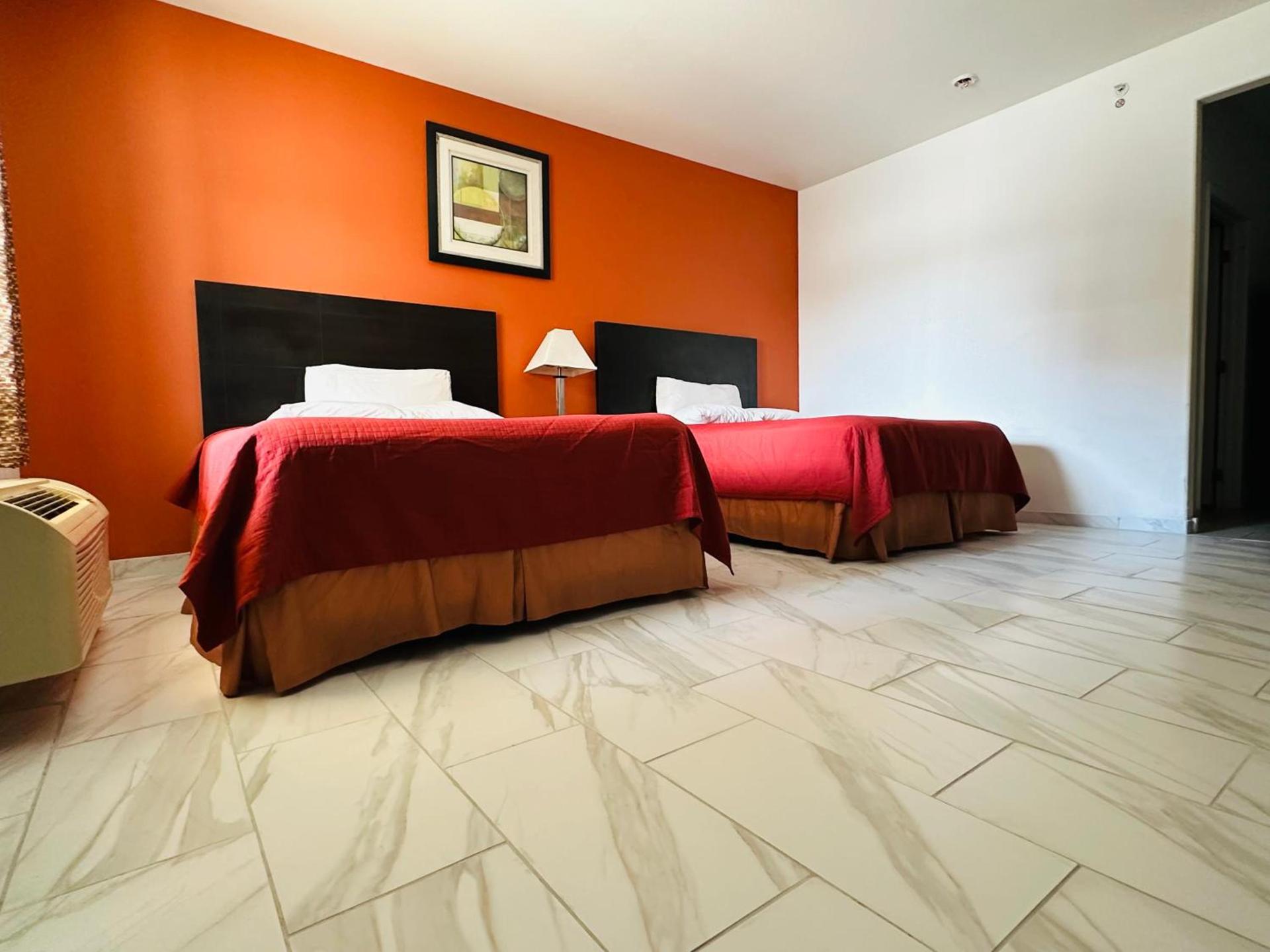 Lux Inn and Suites photo 38
