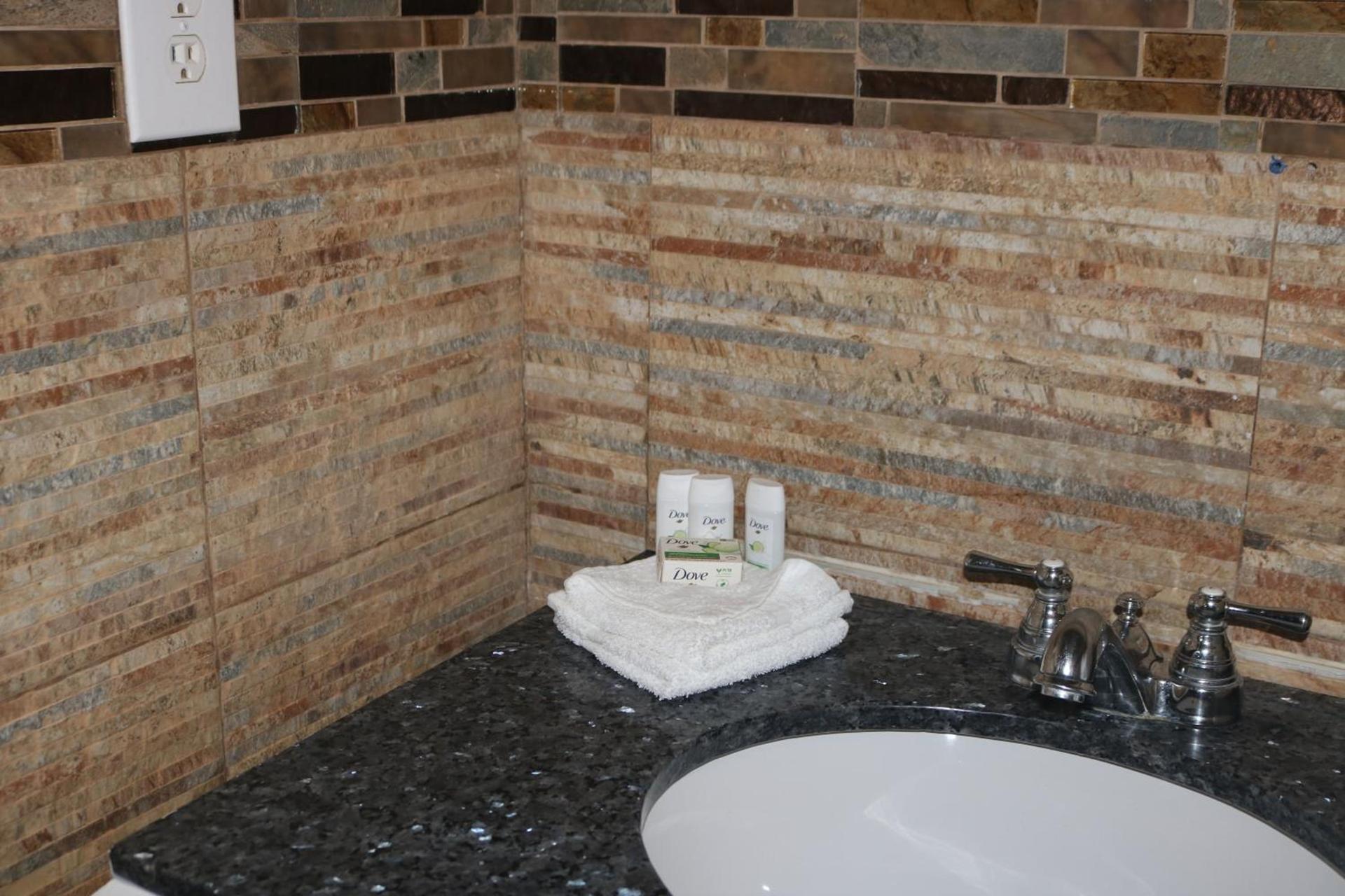 MG INN AND Suites photo 18
