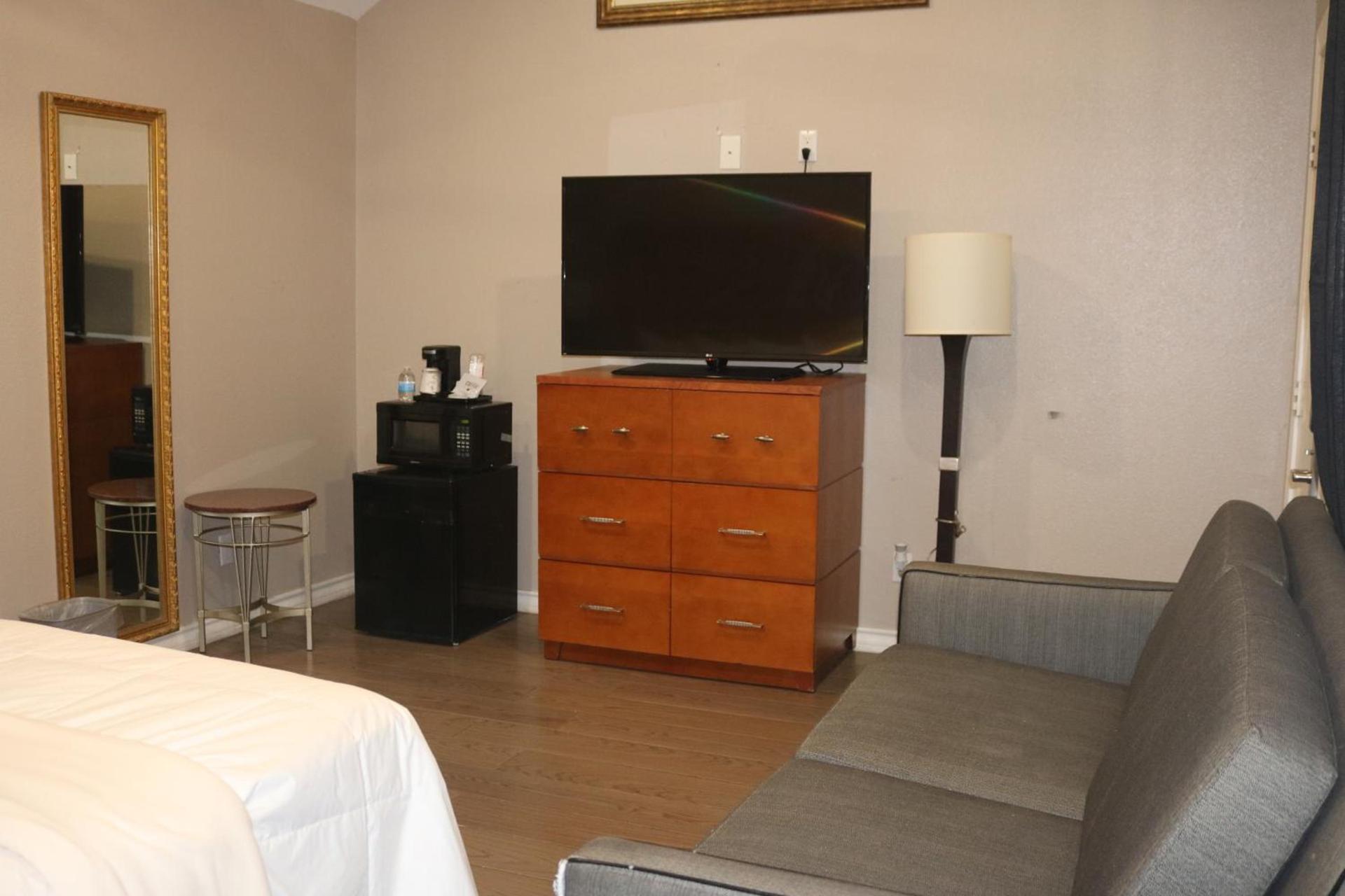 MG INN AND Suites photo 22