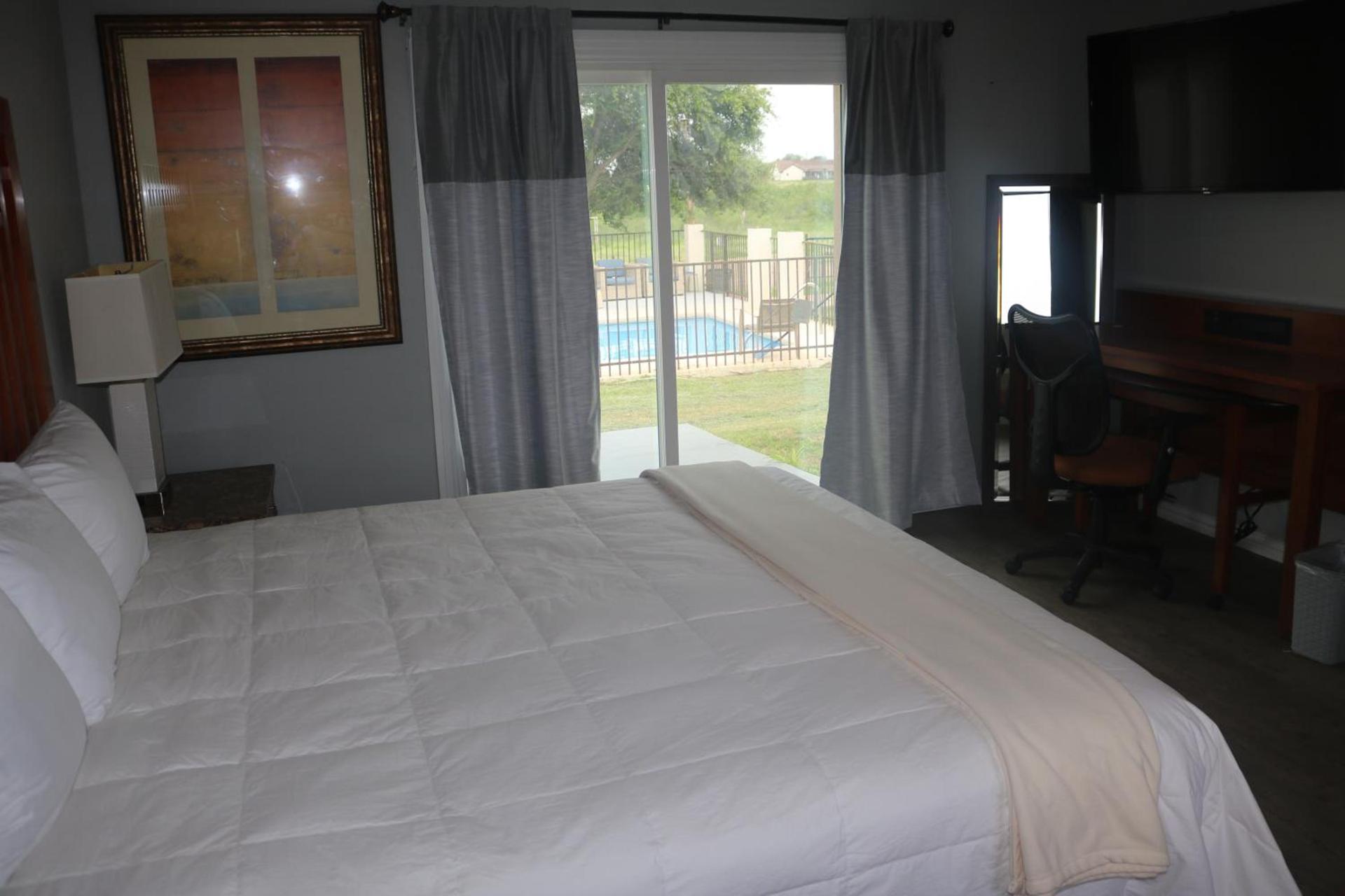 MG INN AND Suites photo 25