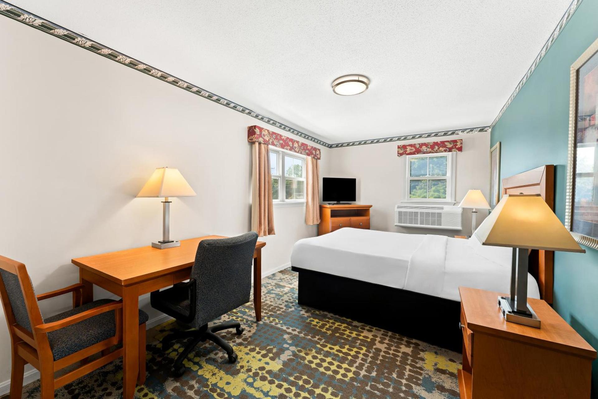 Americas Best Value Inn Stonington Mystic photo 2