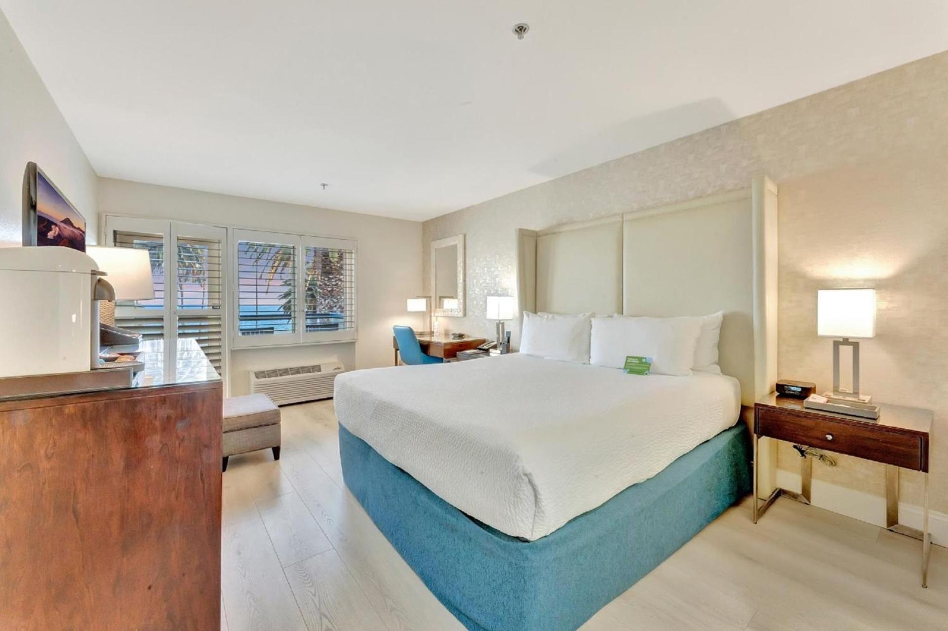 Ocean View Hotel photo 9