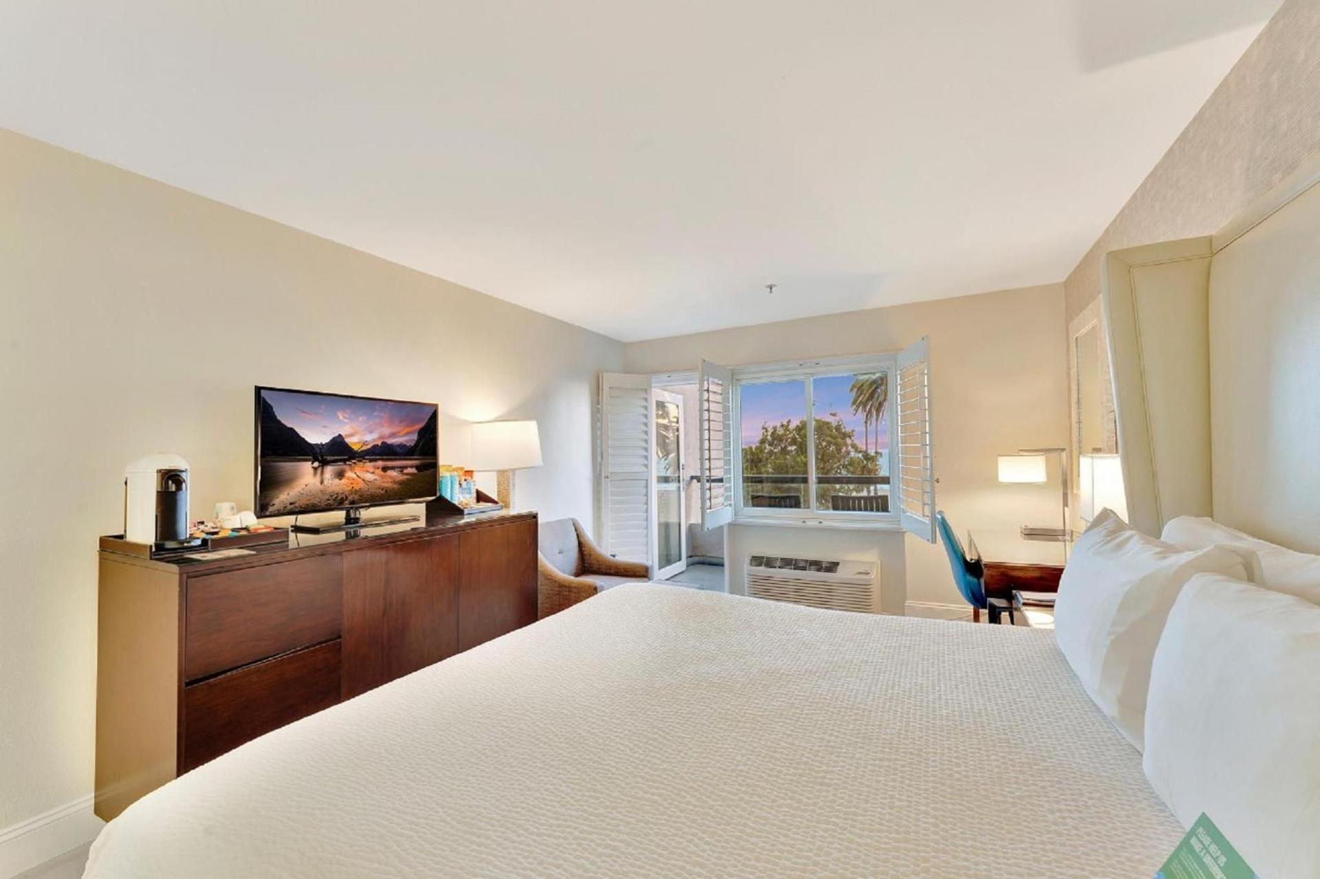 Ocean View Hotel photo 67
