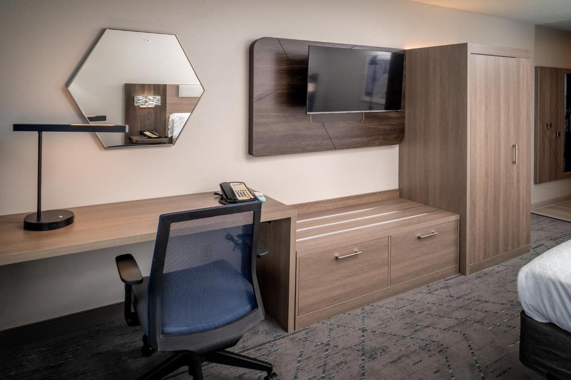 Holiday Inn Express - Charleston/Kanawha City by IHG photo 50