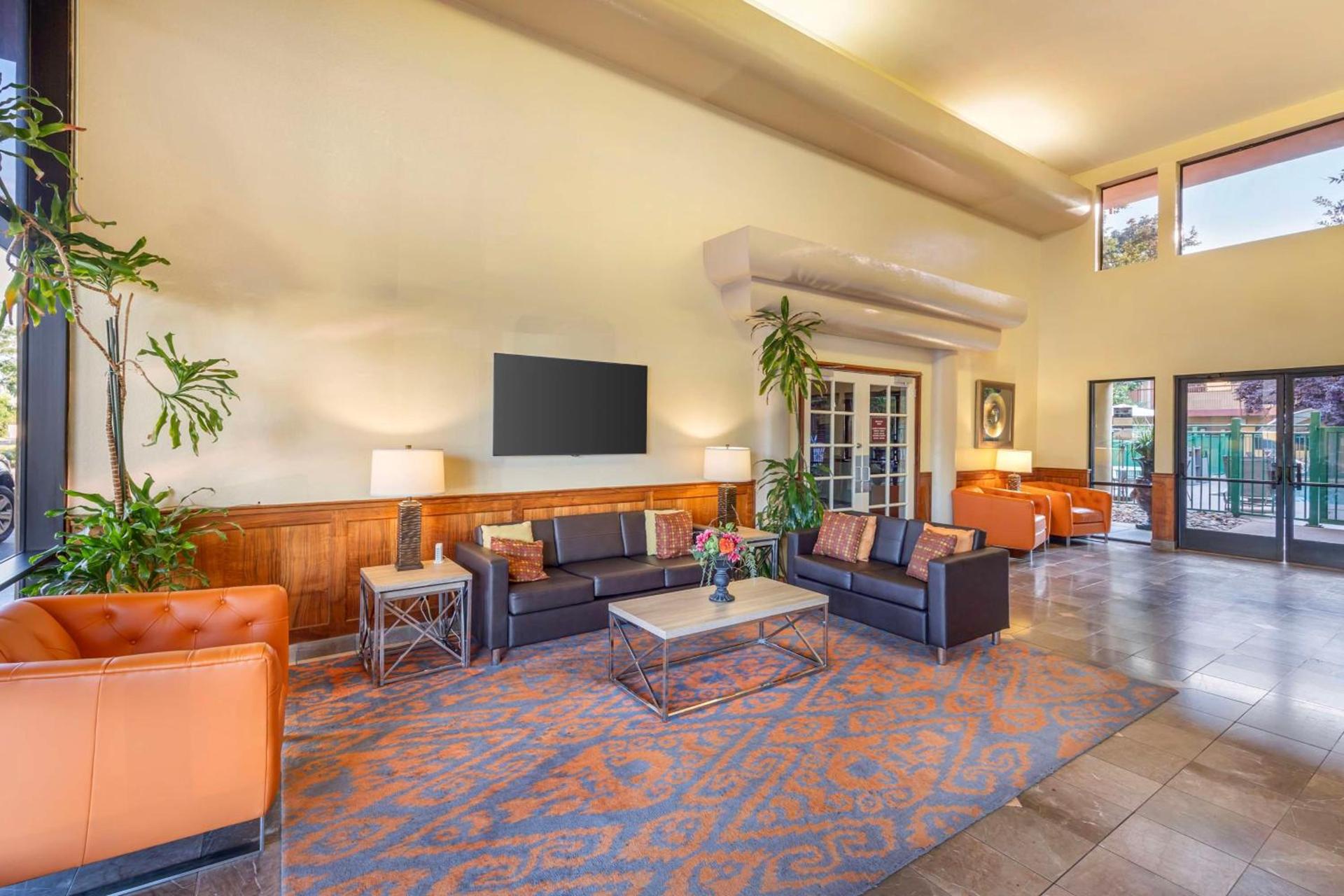 Best Western Plus Orchid Hotel & Suites photo 27