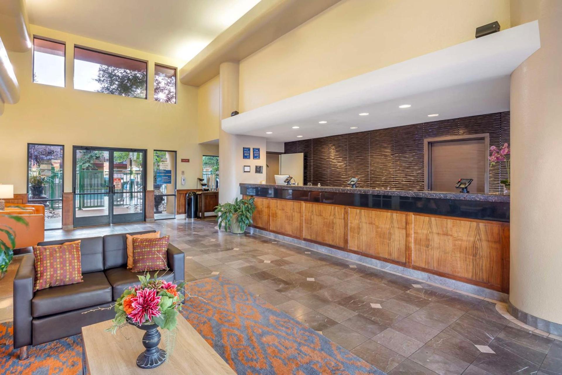 Best Western Plus Orchid Hotel & Suites photo 63