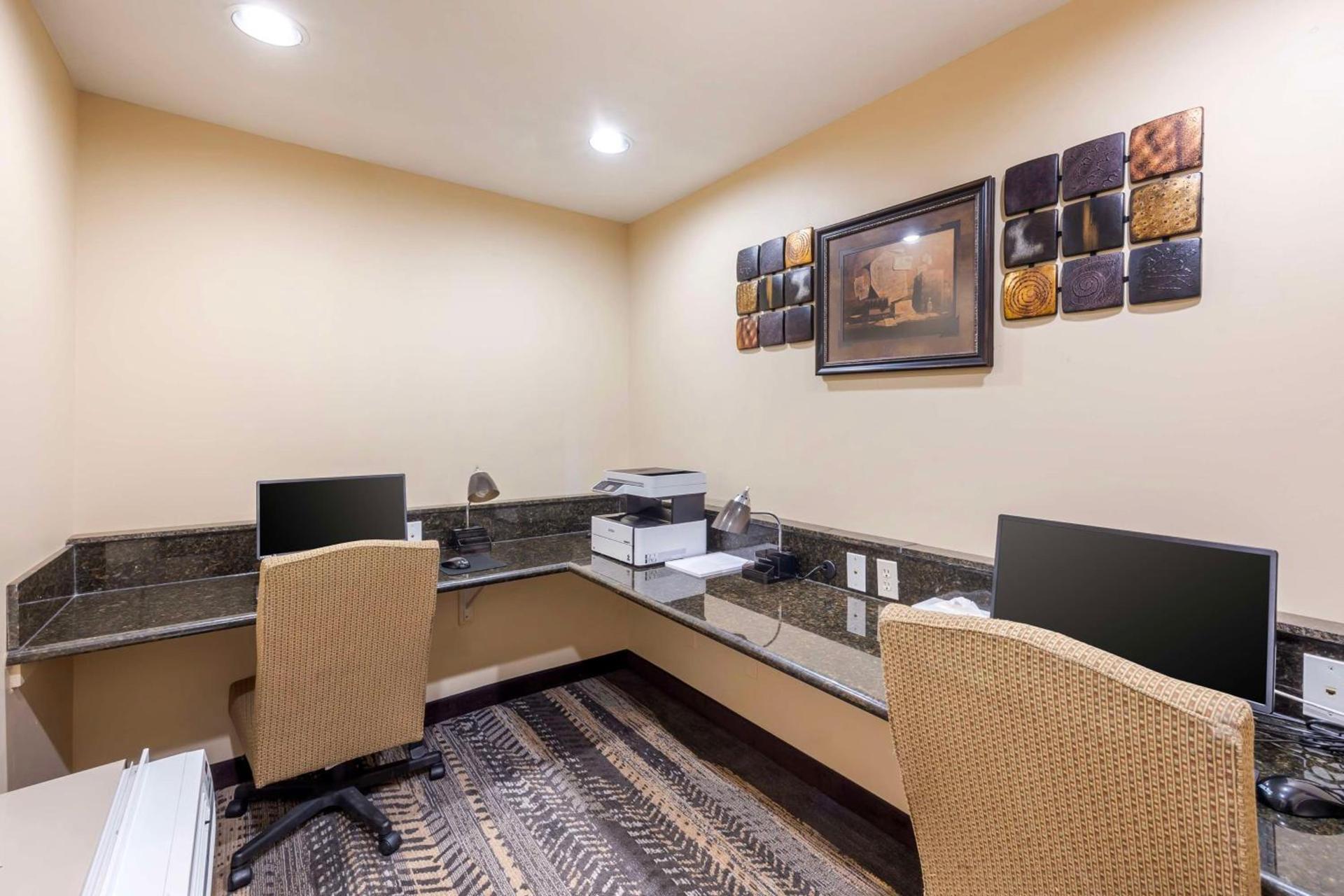 Best Western Plus Orchid Hotel & Suites photo 75