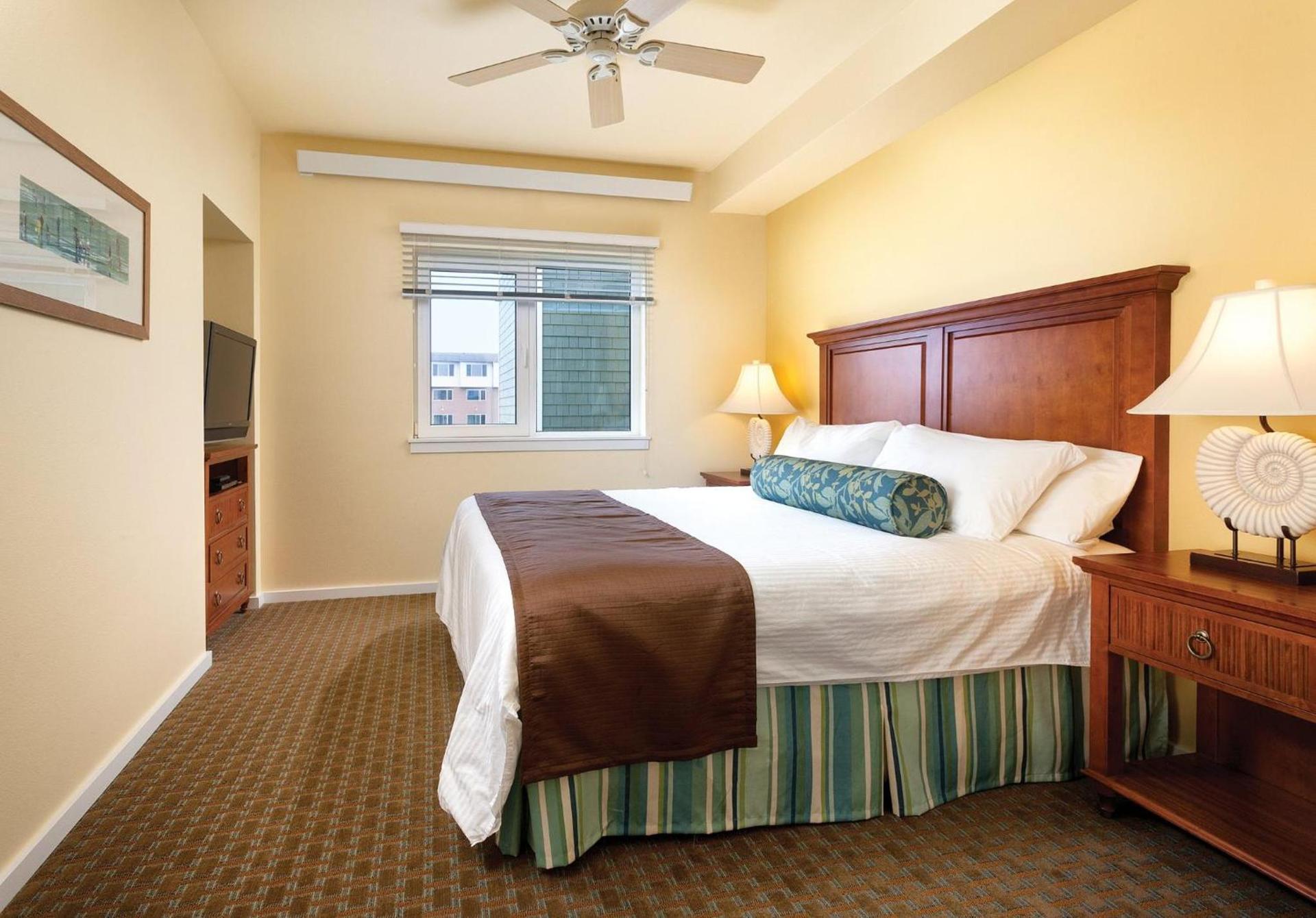 WorldMark Long Beach photo 27