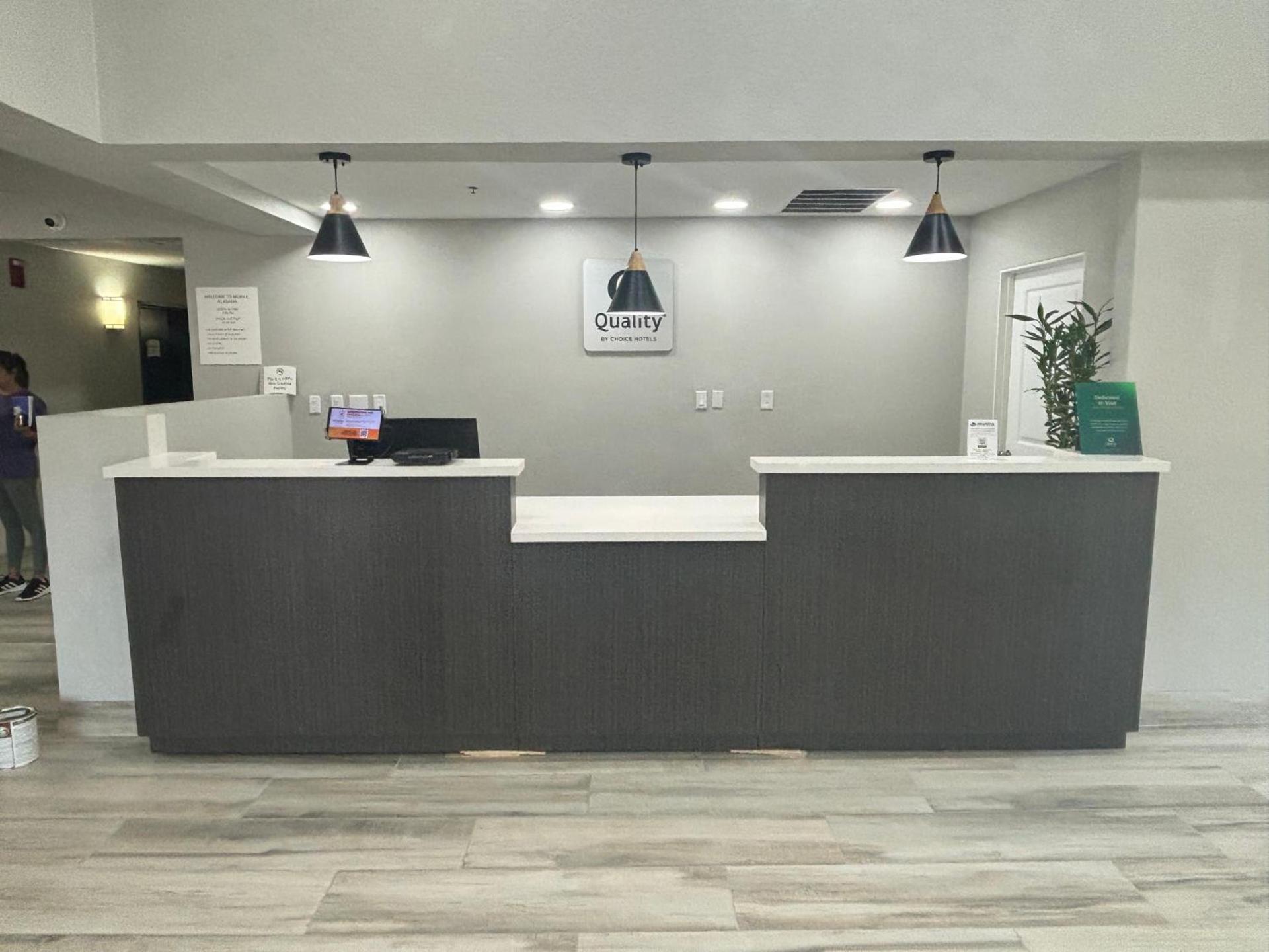 Quality Inn & Suites at Airport Blvd I-65 photo 35