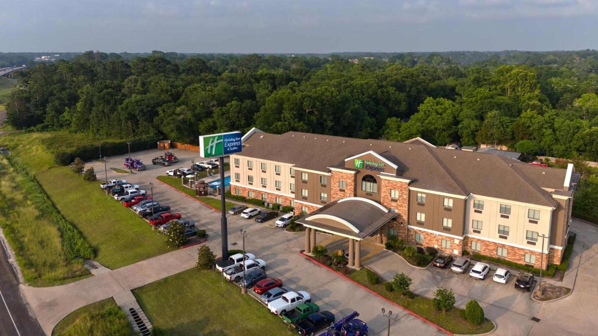 Holiday Inn Express & Suites Cleveland by IHG photo 48