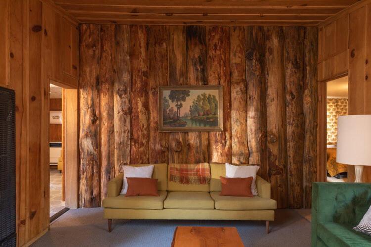oak knoll lodge photo 25