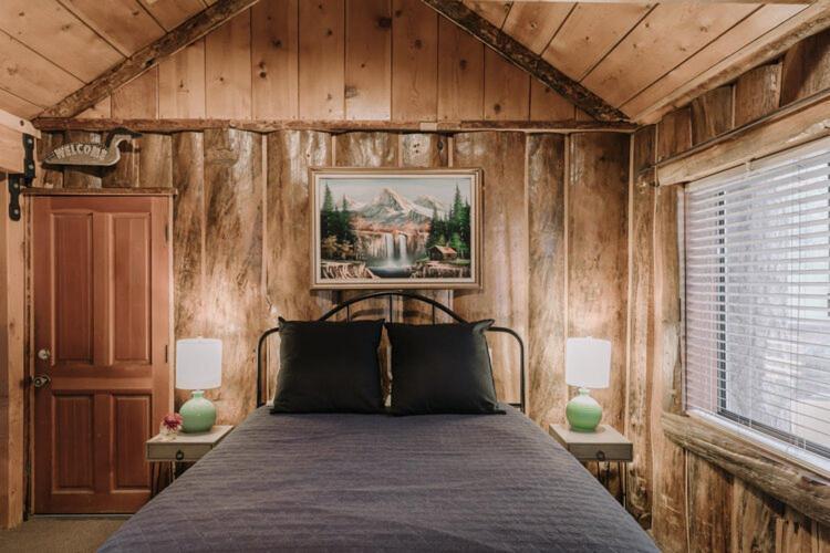 oak knoll lodge photo 62