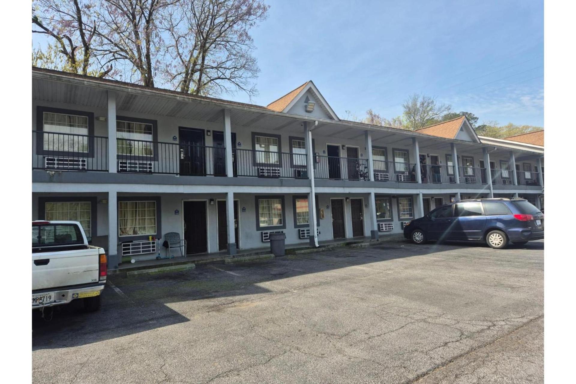 Woodbridge Inn By OYO Rome photo 1