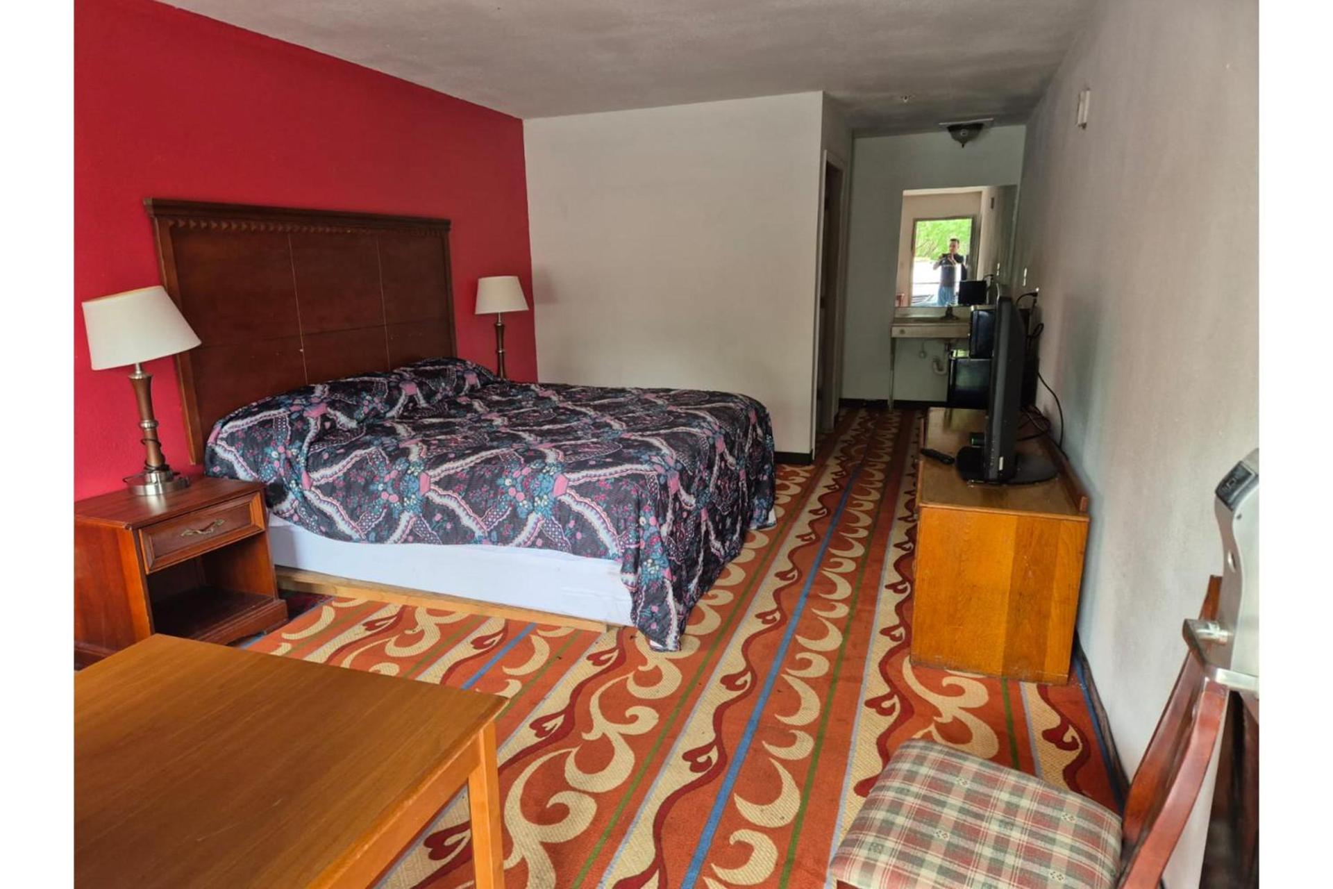 Woodbridge Inn By OYO Rome photo 6