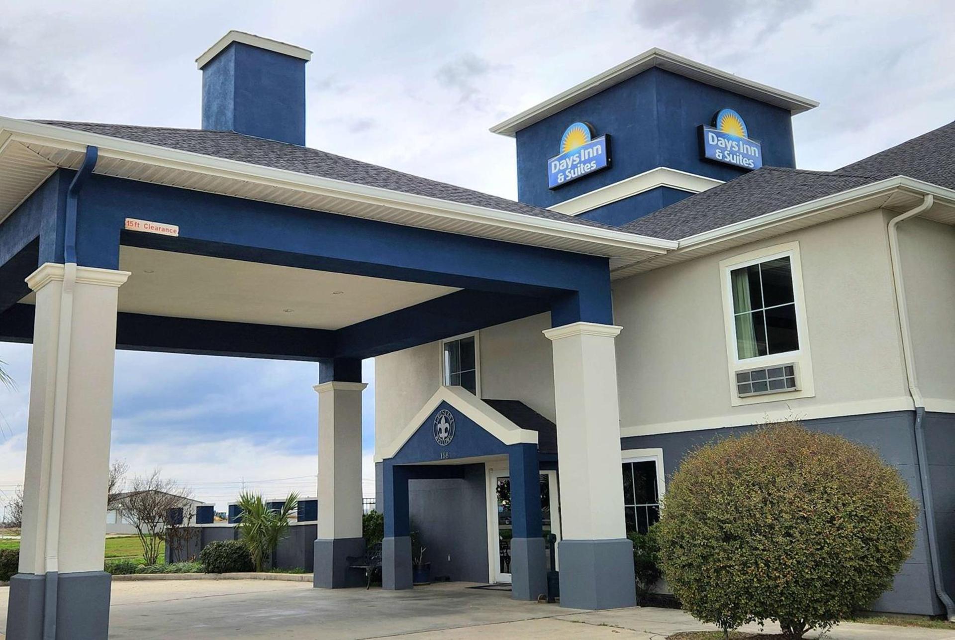 Days Inn & Suites by Wyndham Thibodaux photo 3