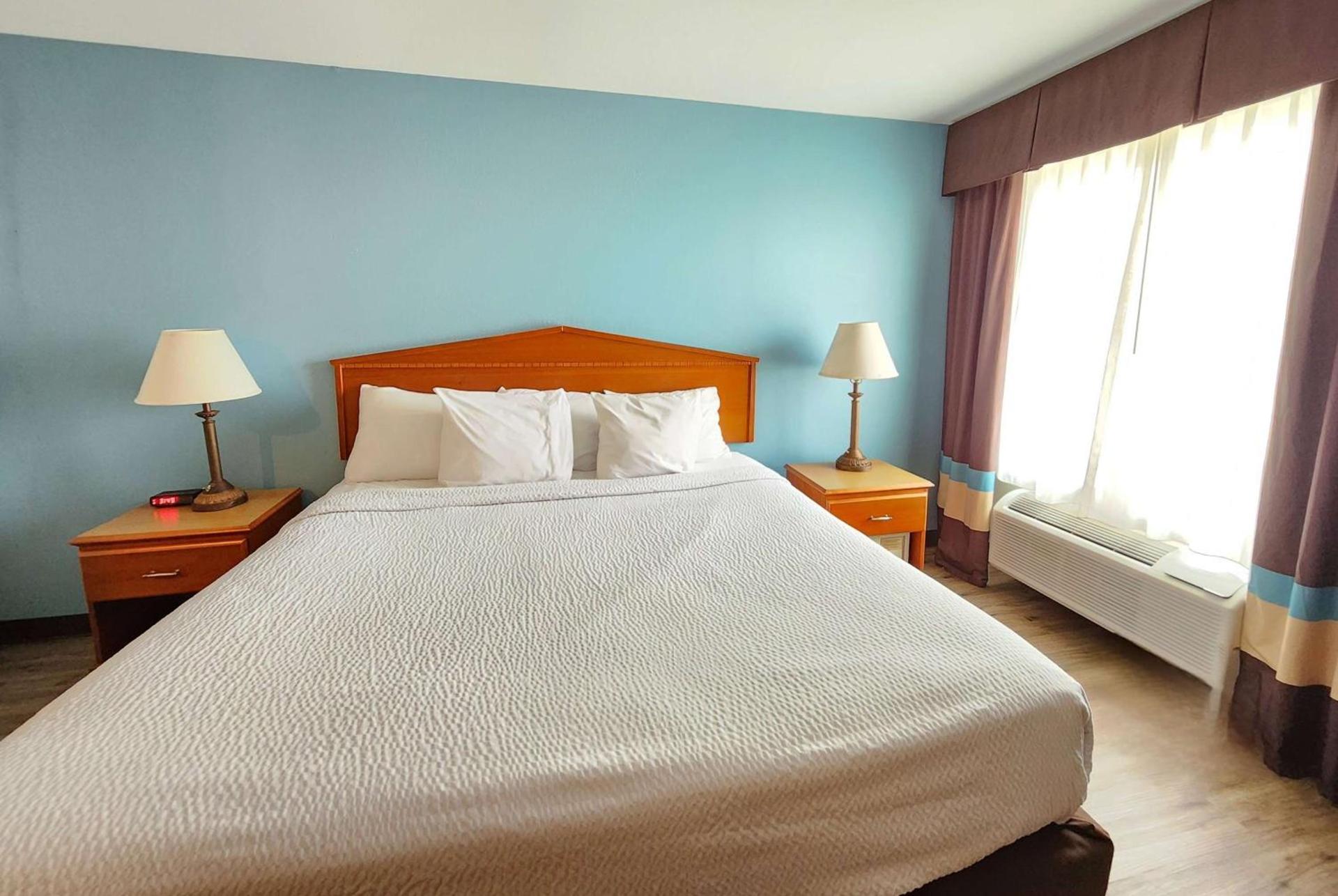 Days Inn & Suites by Wyndham Thibodaux photo 33
