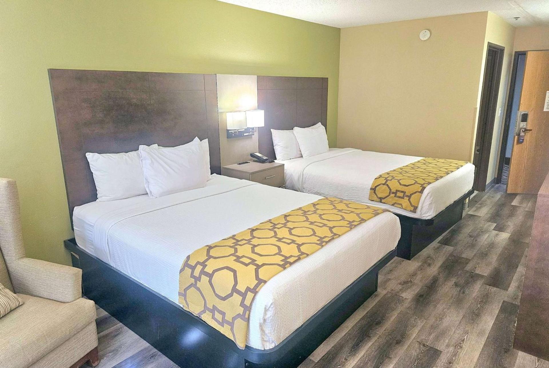 Baymont by Wyndham Rolla photo 9